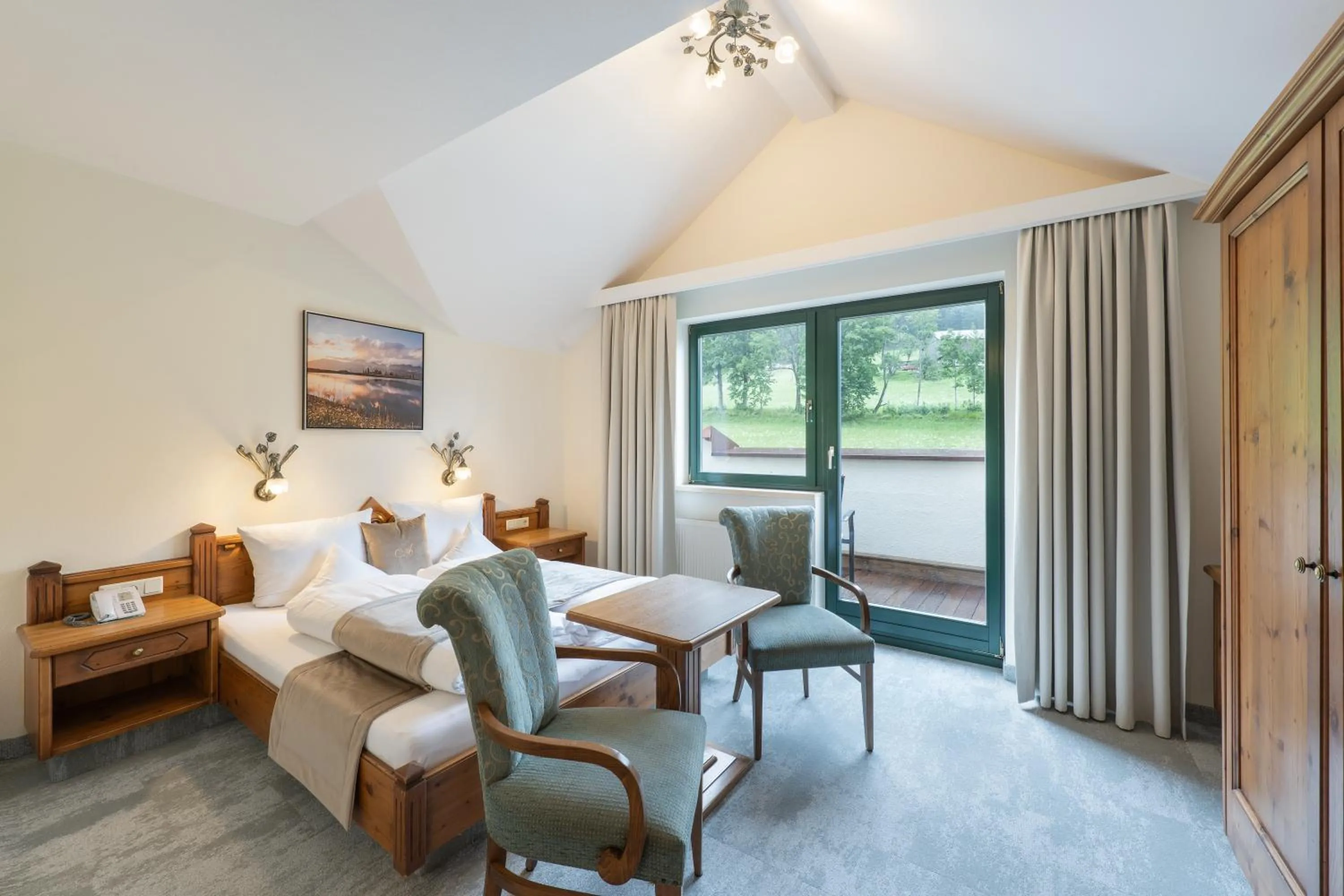 Staff, Bed in Hotel AlpenSchlössl