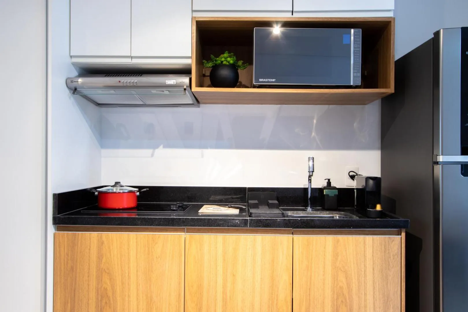 Coffee/tea facilities in Charlie Vila Nova Conceição Jacques Félix