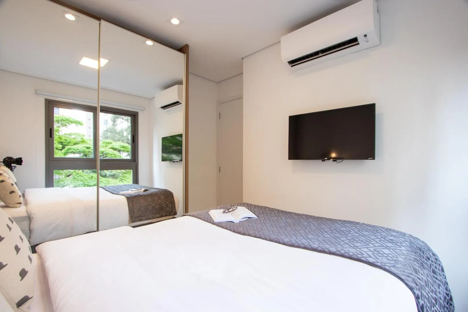 Bed in Charlie Vila Nova Conceição Jacques Félix