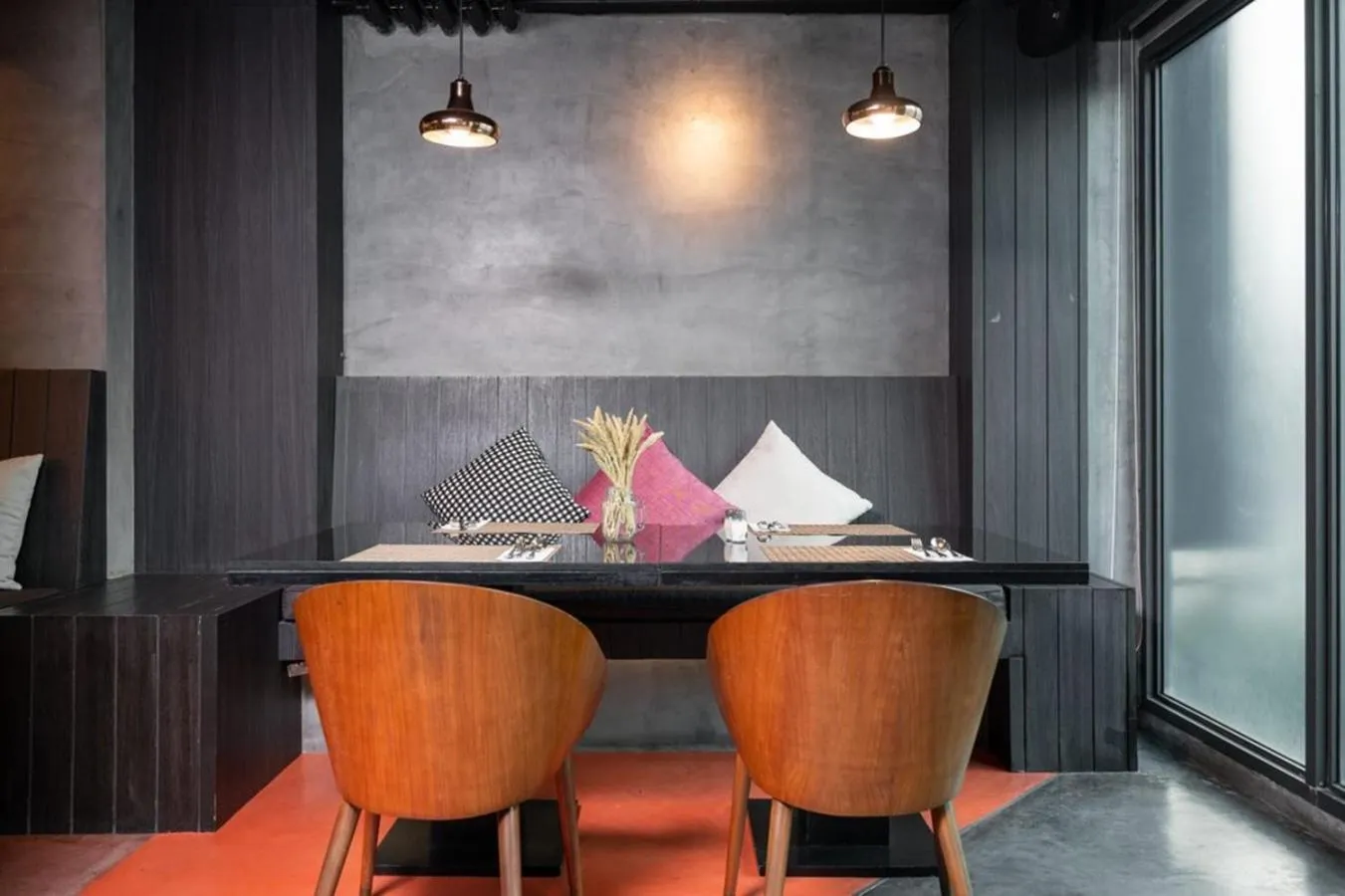 Restaurant/places to eat in Maitria Mode Sukhumvit 15 Bangkok - A Chatrium Collection