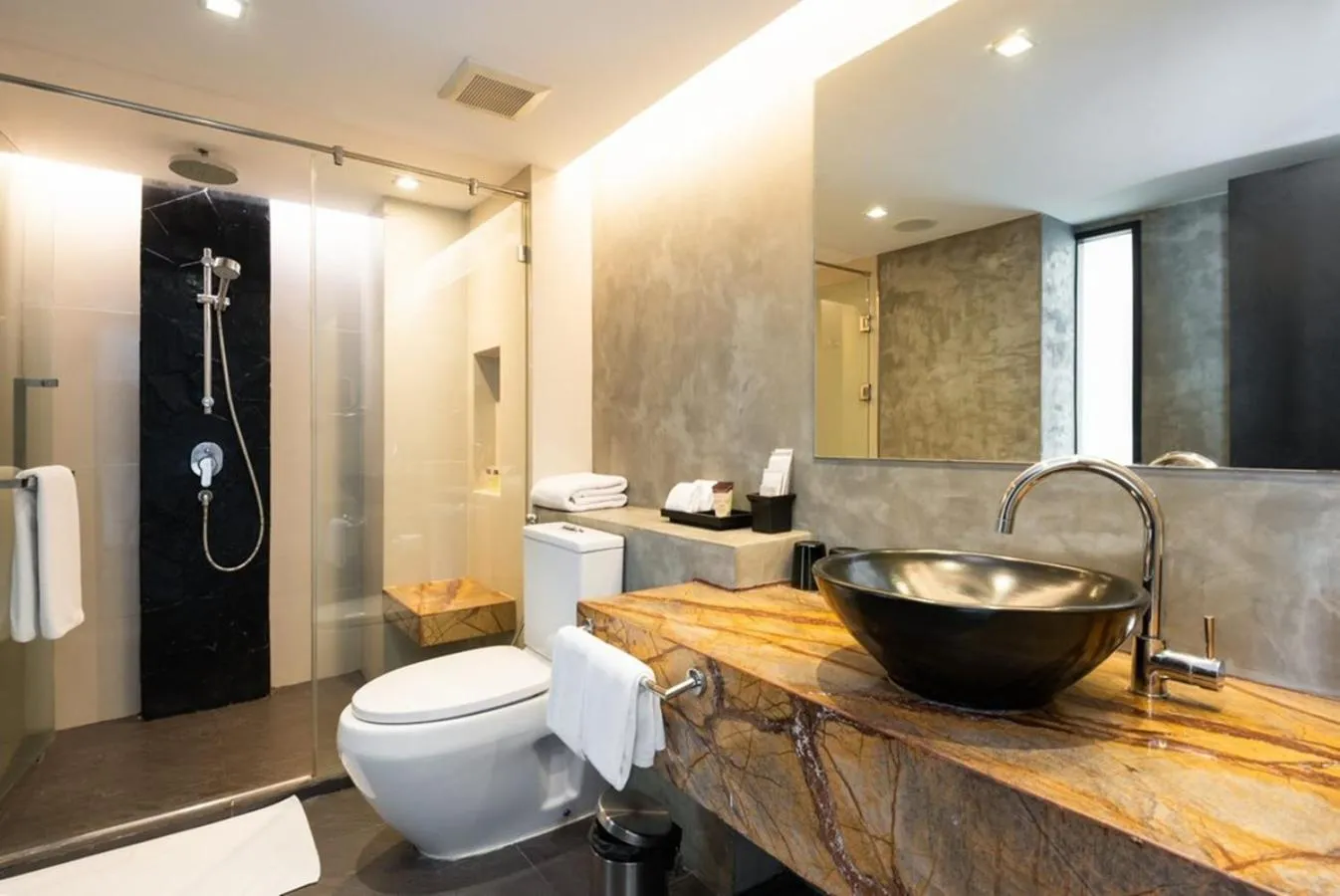 Toilet in Maitria Mode Sukhumvit 15 Bangkok - A Chatrium Collection