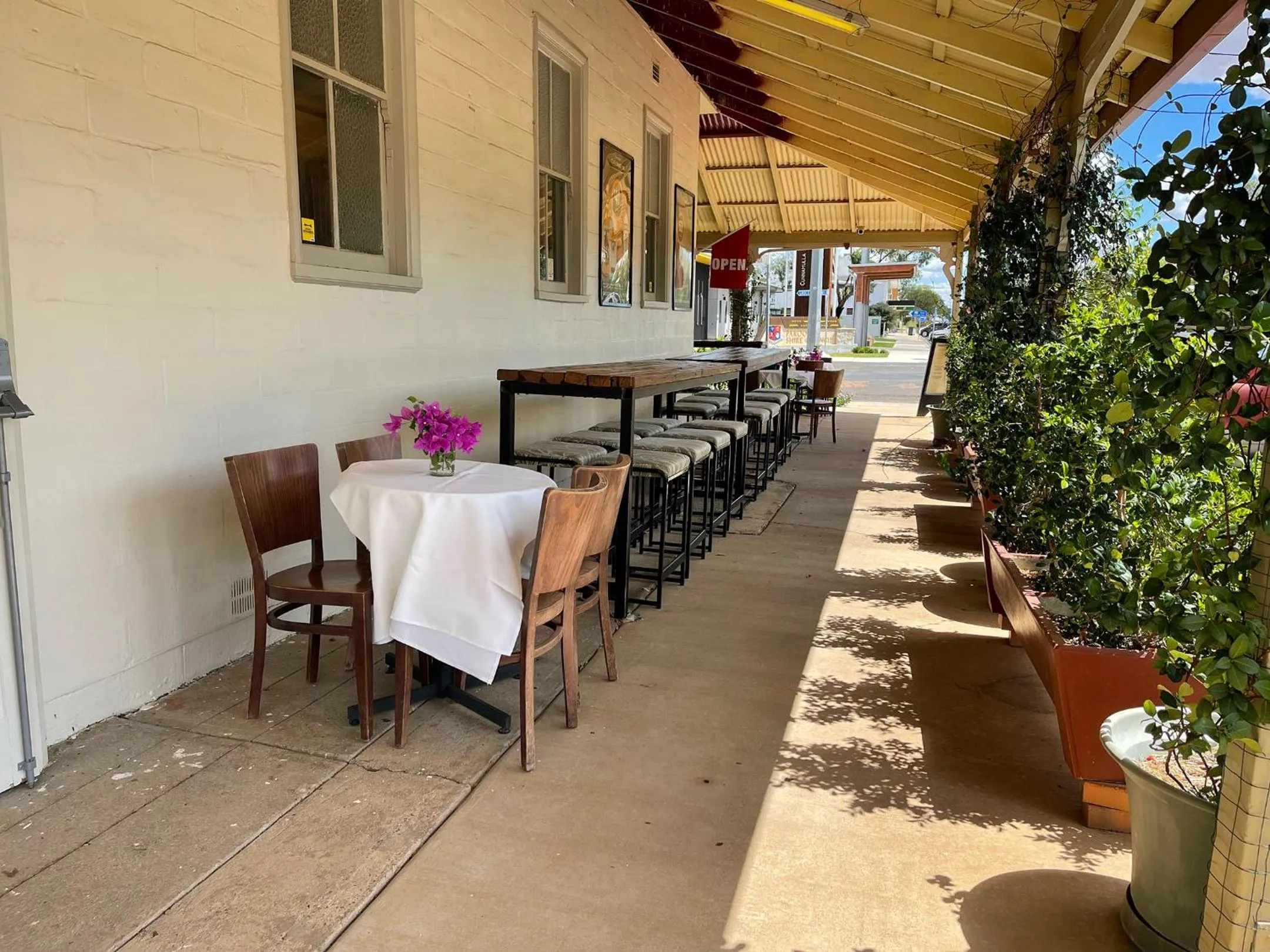 Property building in Club Boutique Hotel Cunnamulla