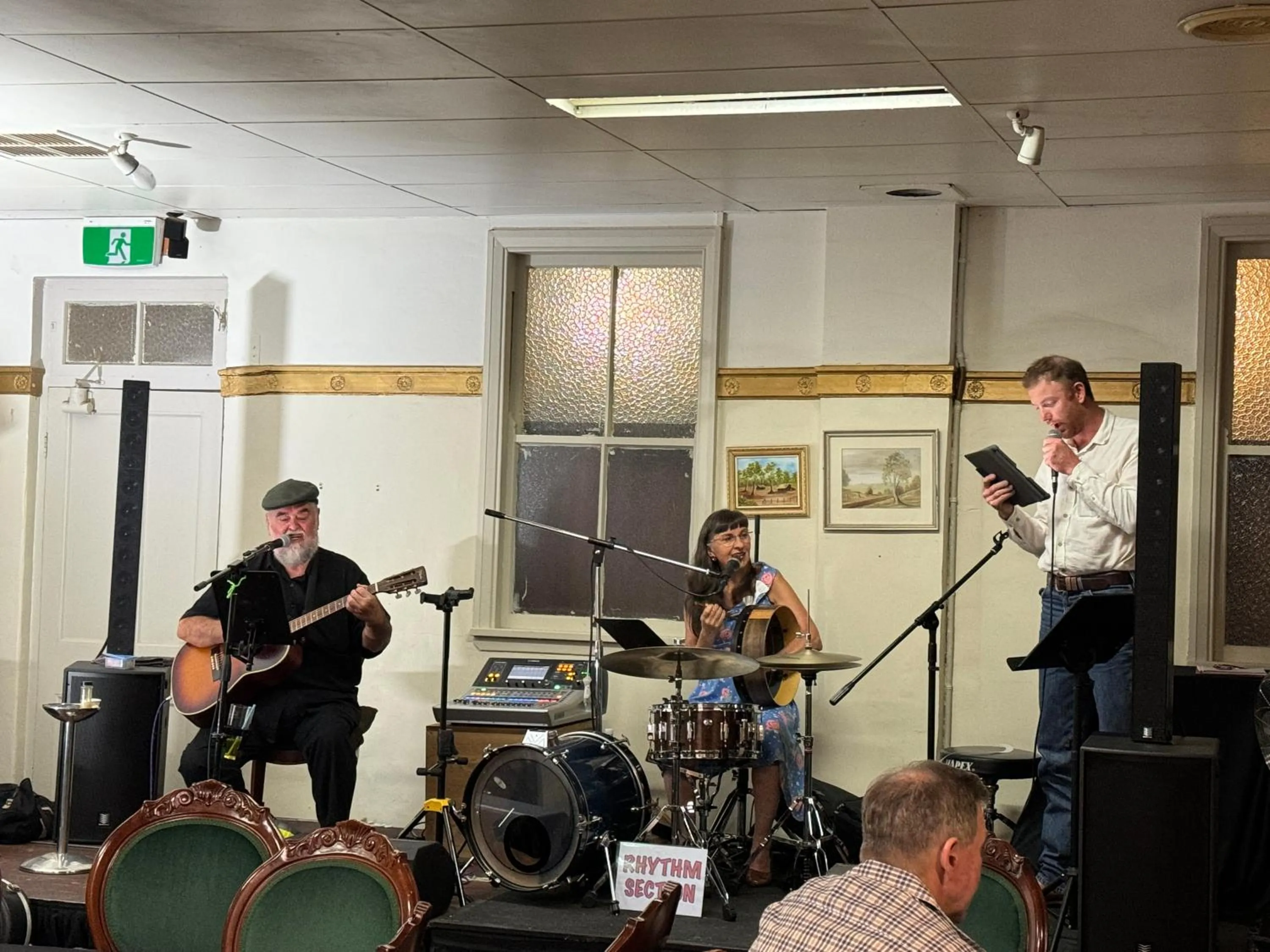 Restaurant/places to eat in Club Boutique Hotel Cunnamulla