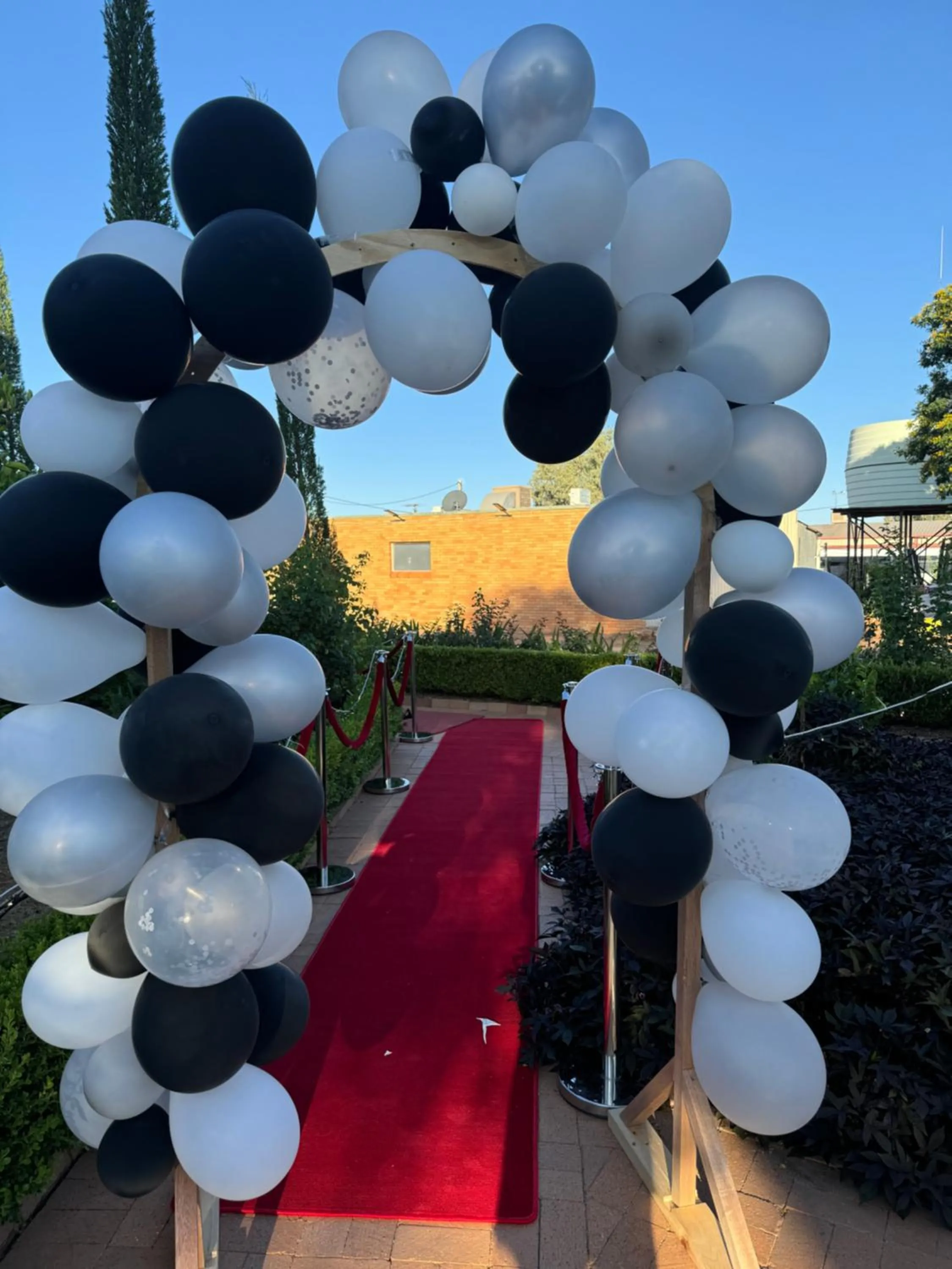 Restaurant/places to eat in Club Boutique Hotel Cunnamulla