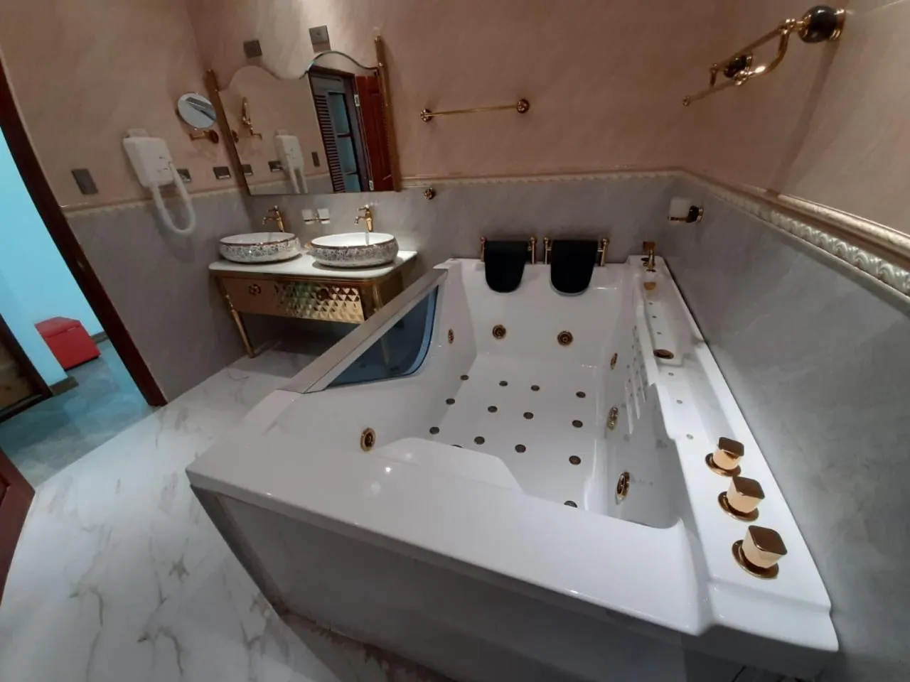 Suite in L'ver Hotel