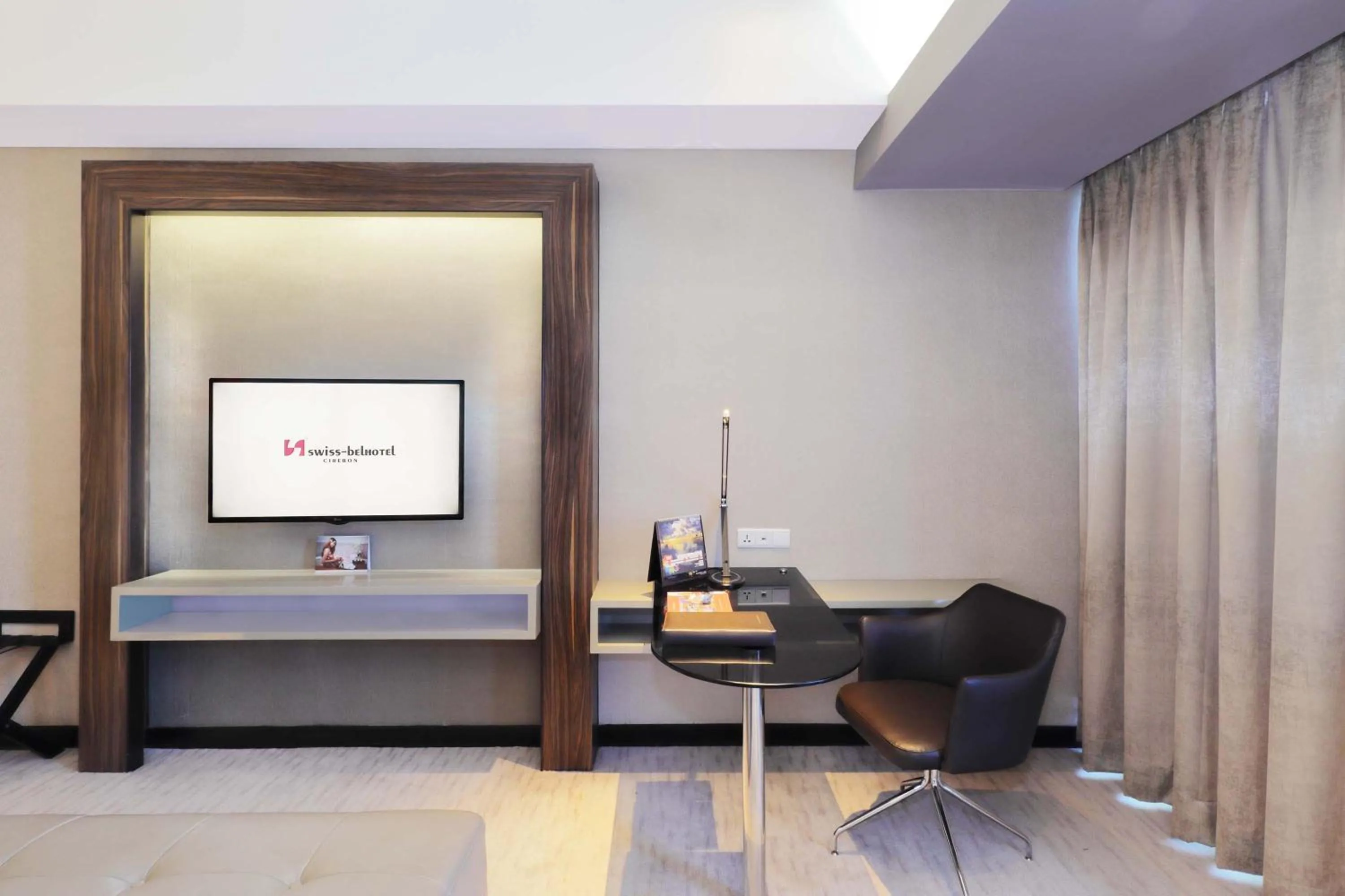 TV and multimedia in Swiss-Belhotel Cirebon