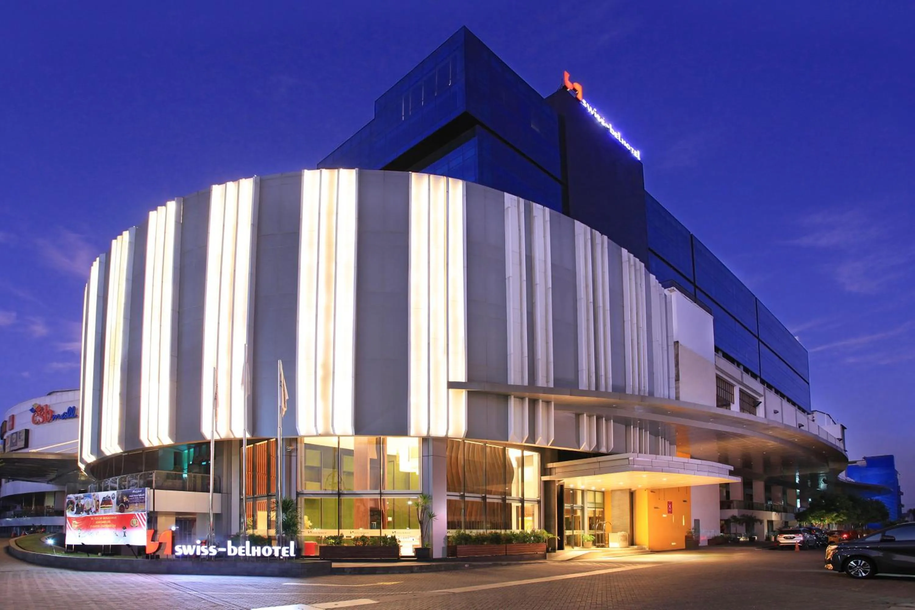 Property building in Swiss-Belhotel Cirebon
