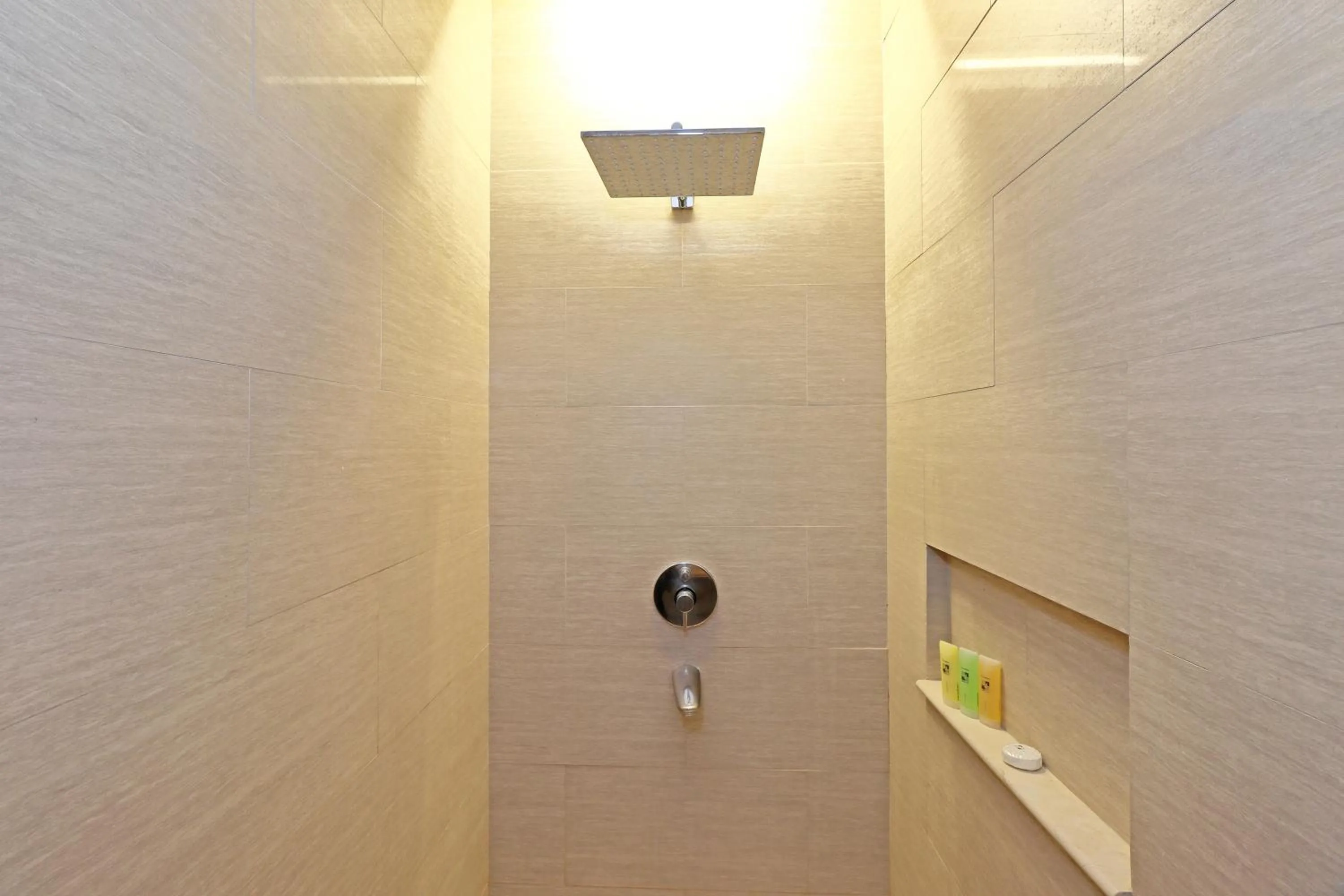 Bathroom in Swiss-Belhotel Cirebon