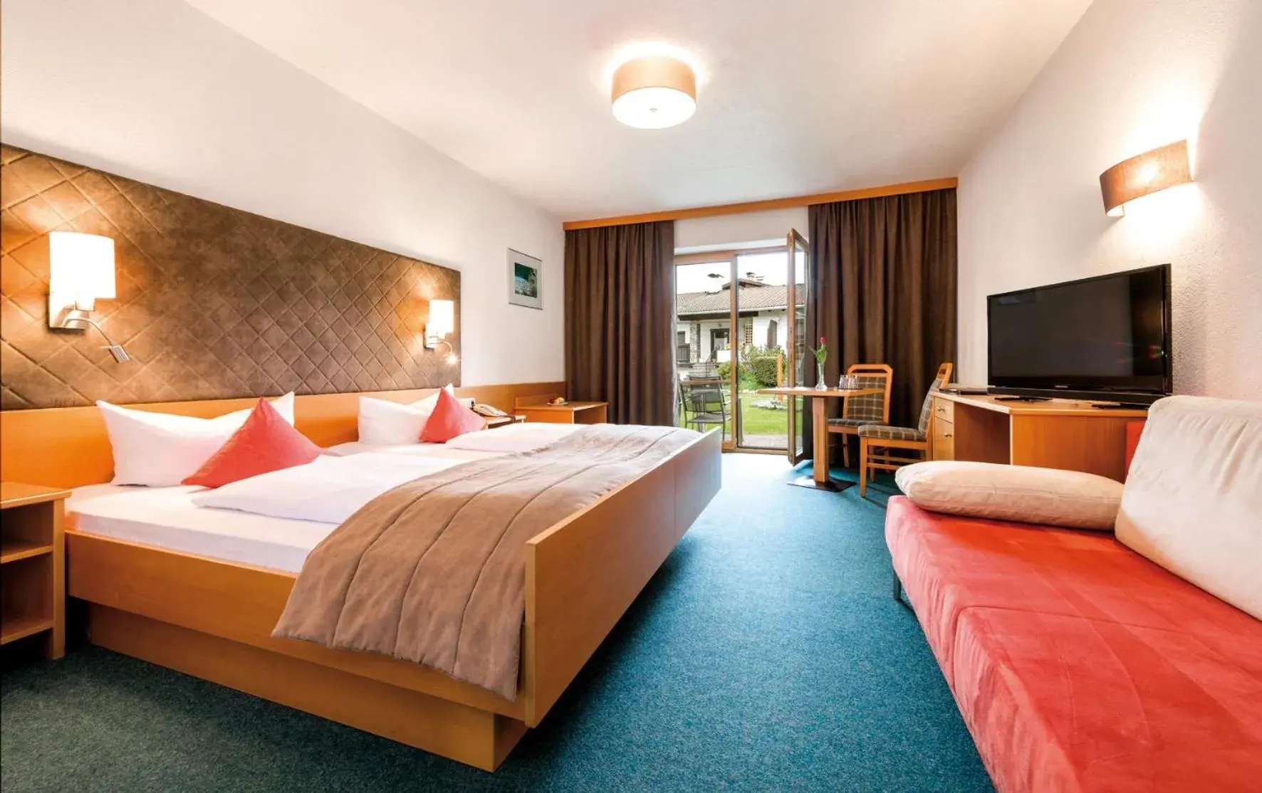 Triple Room in Hotel Goldene Rose Triple Room in Hotel Goldene Rose