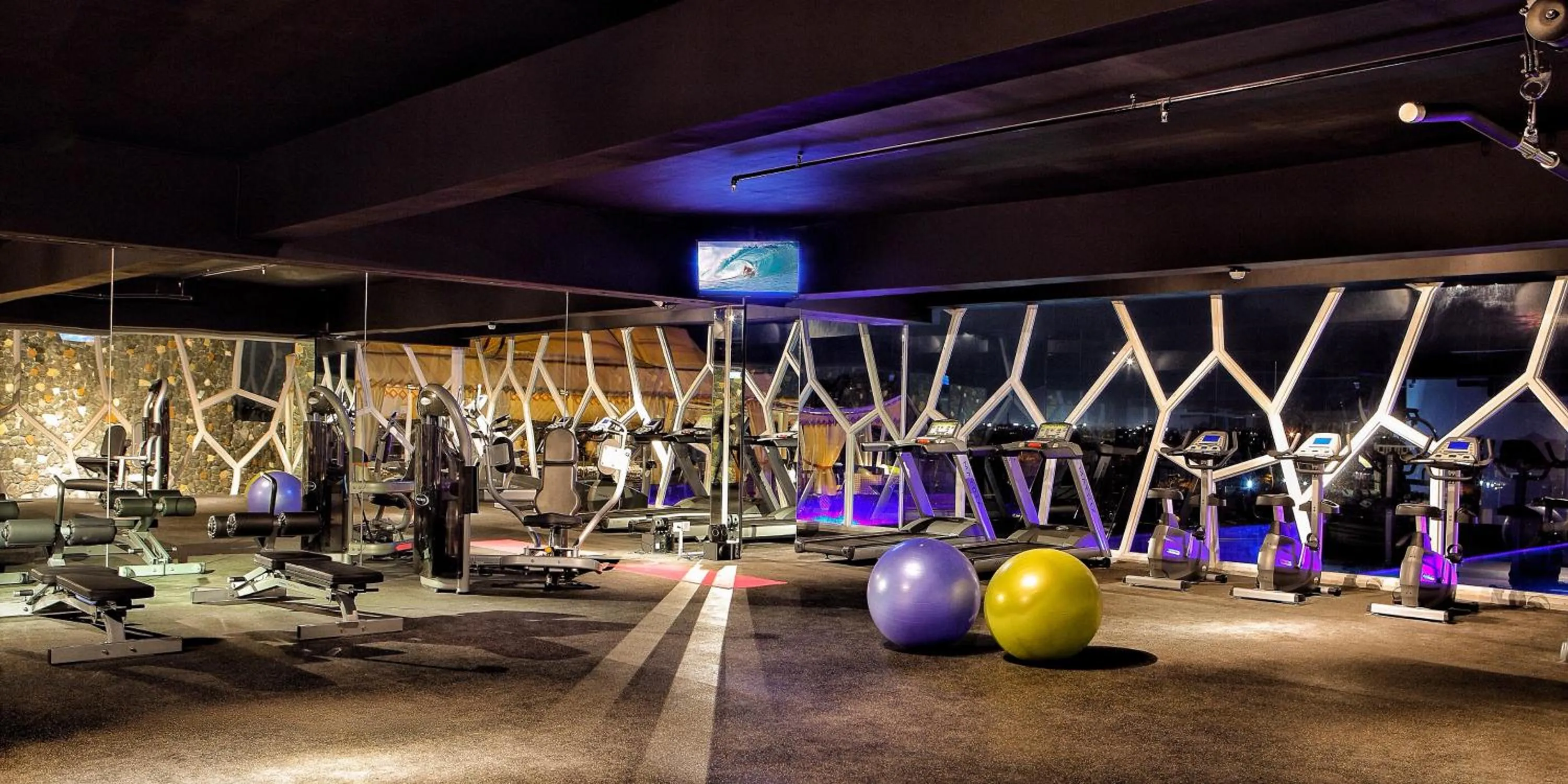 Fitness centre/facilities in TS SUITES Seminyak Bali