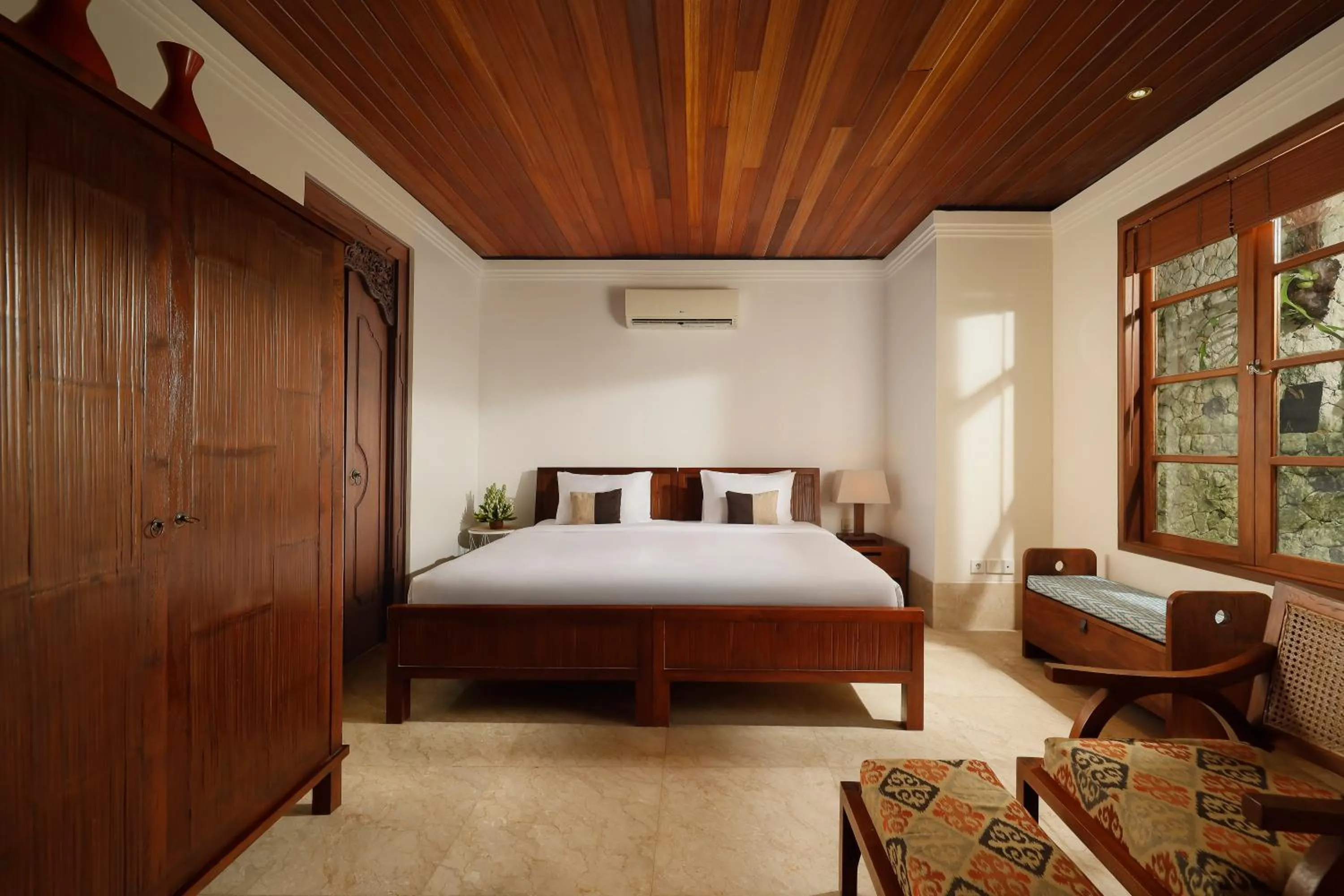 Bedroom, Bed in Jimbaran Beach Villas by Nakula