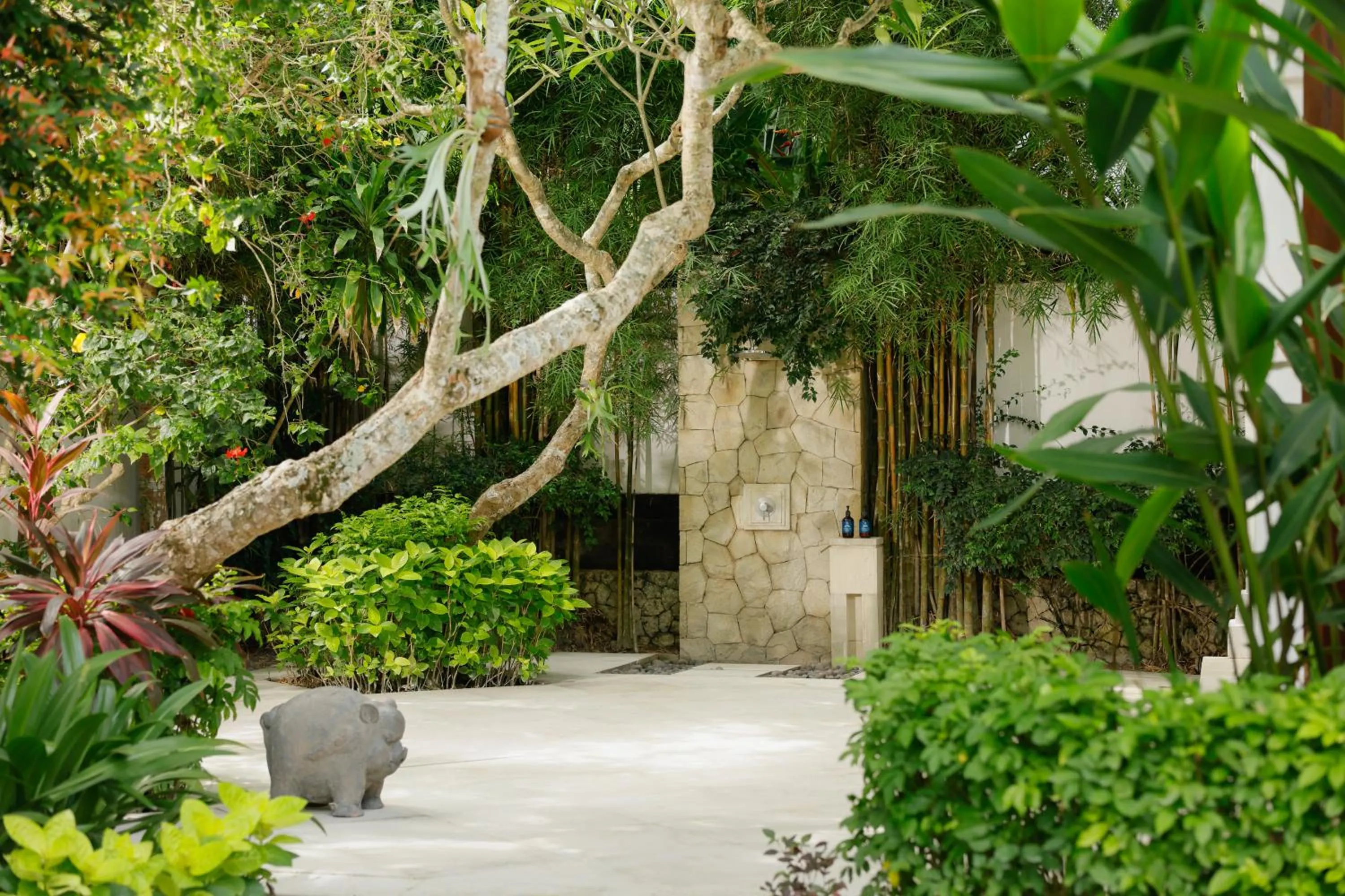 Garden in Jimbaran Beach Villas by Nakula