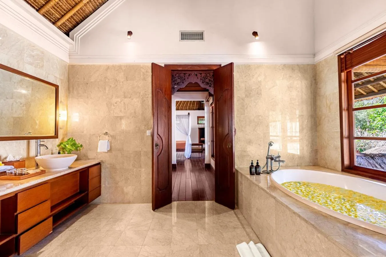 Bathroom in Jimbaran Beach Villas by Nakula