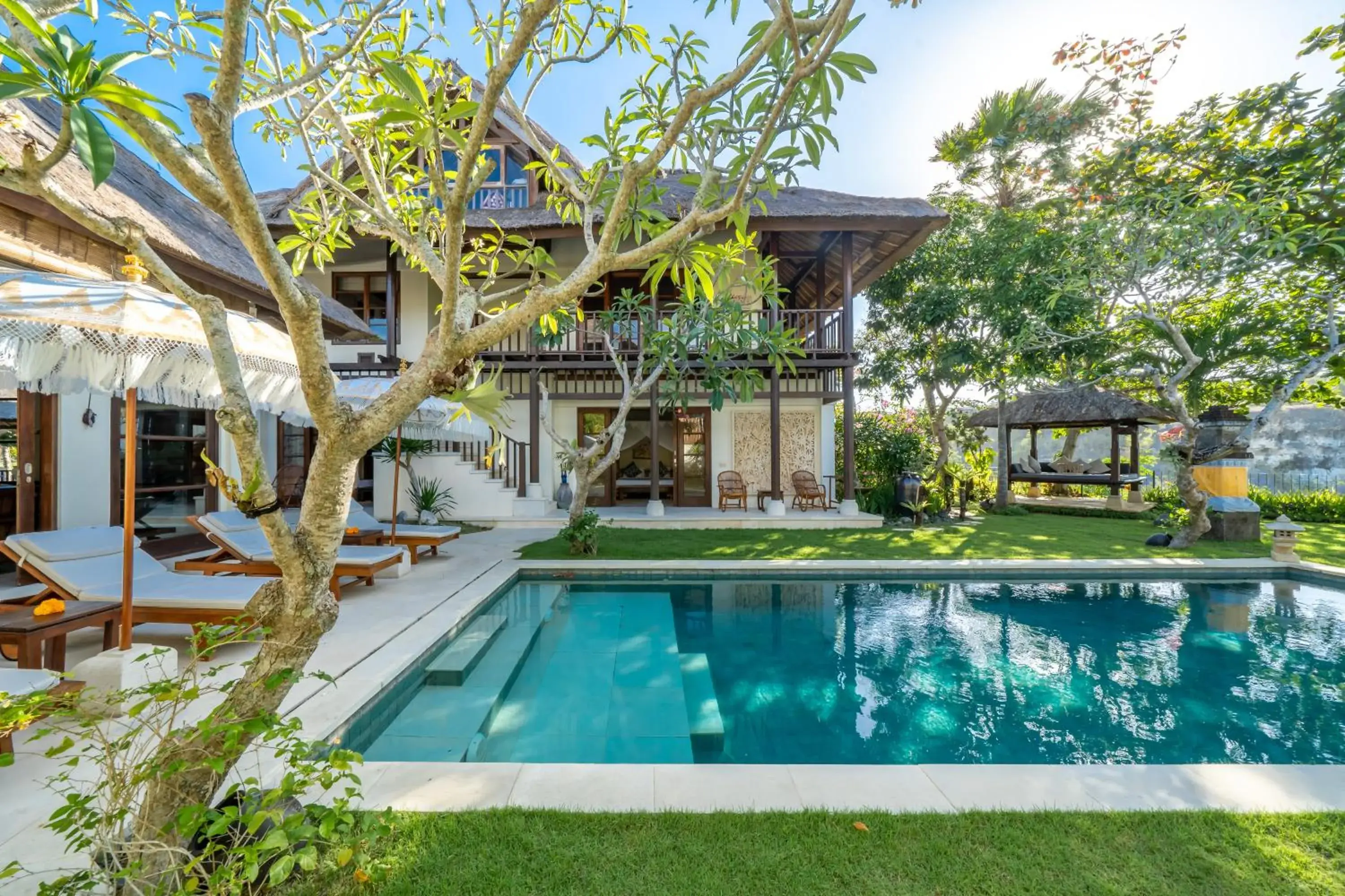 Villa Yasmine - Three-Bedroom Pool Villa with Cliff View in Jimbaran Beach Villas by Nakula Villa Yasmine - Three-Bedroom Pool Villa with Cliff View in Jimbaran Beach Villas by Nakula