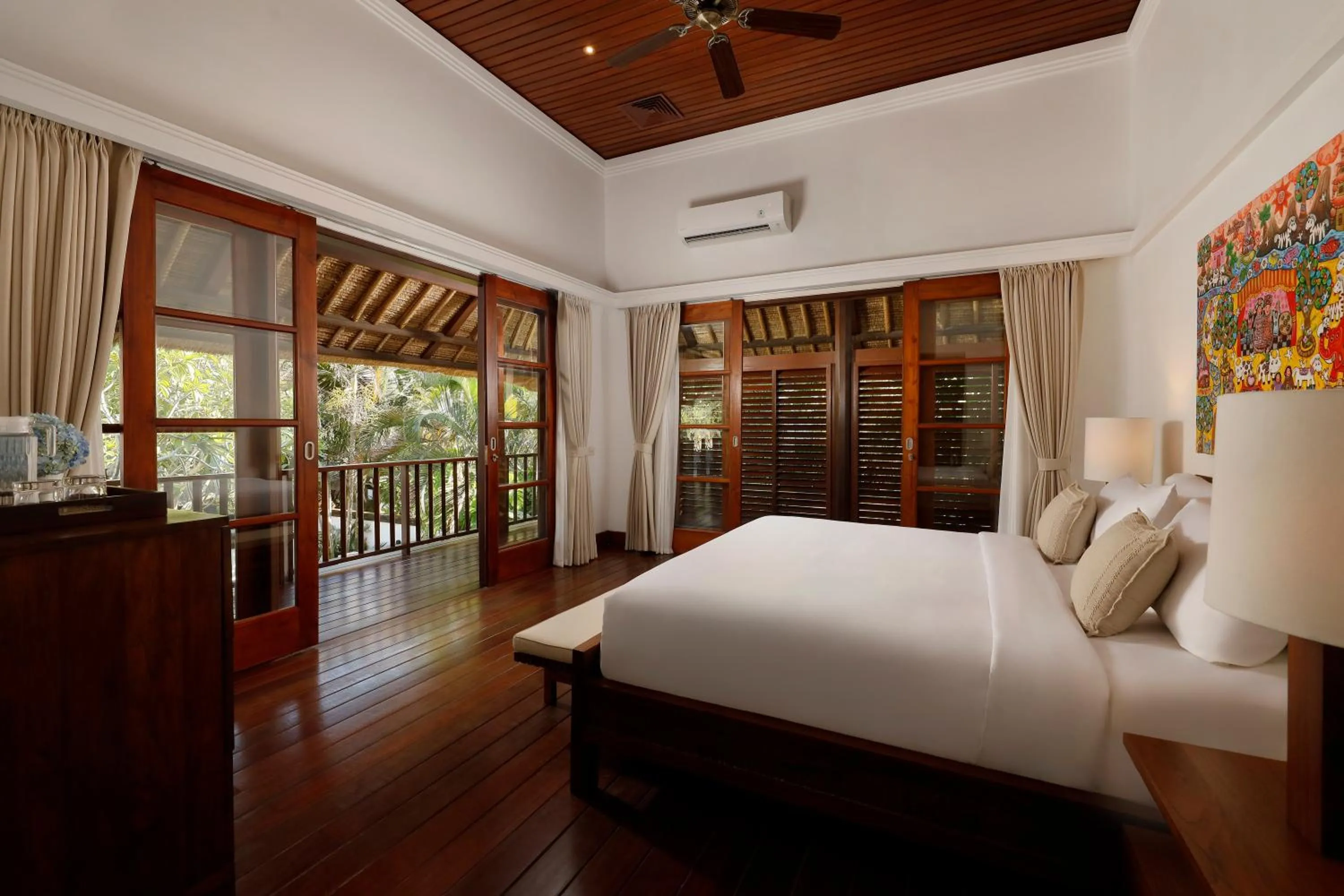 Bed in Jimbaran Beach Villas by Nakula
