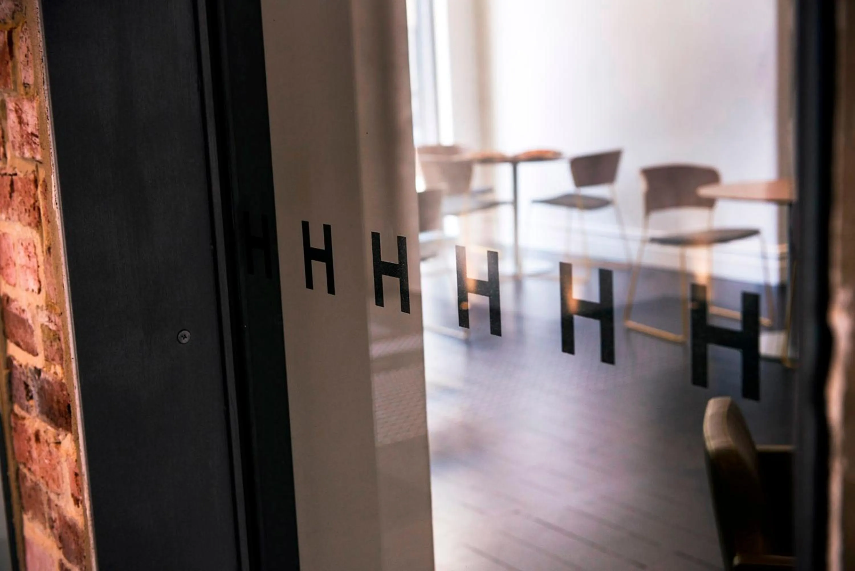 Property logo or sign in Hougoumont Hotel Fremantle