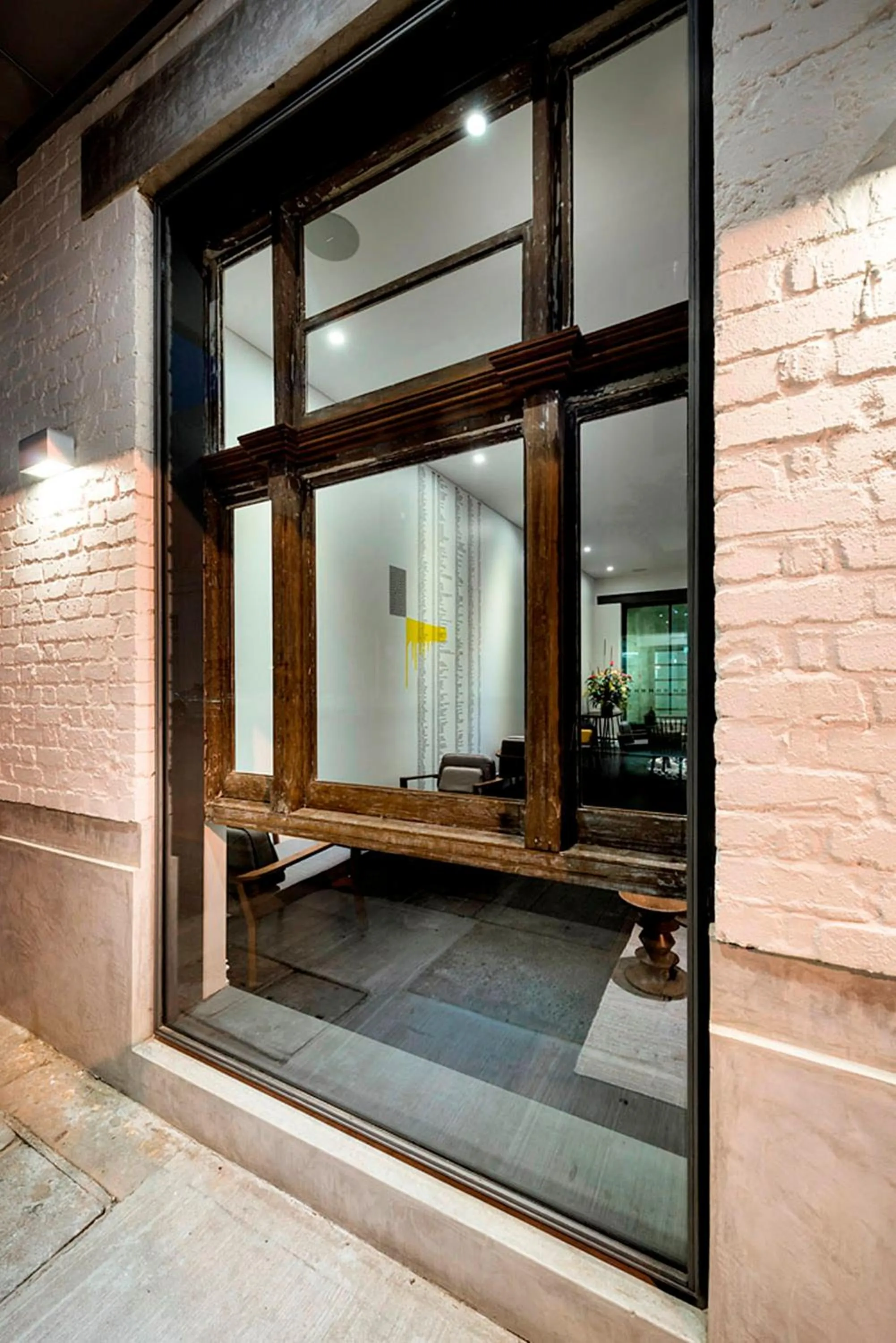 Facade/entrance in Hougoumont Hotel Fremantle