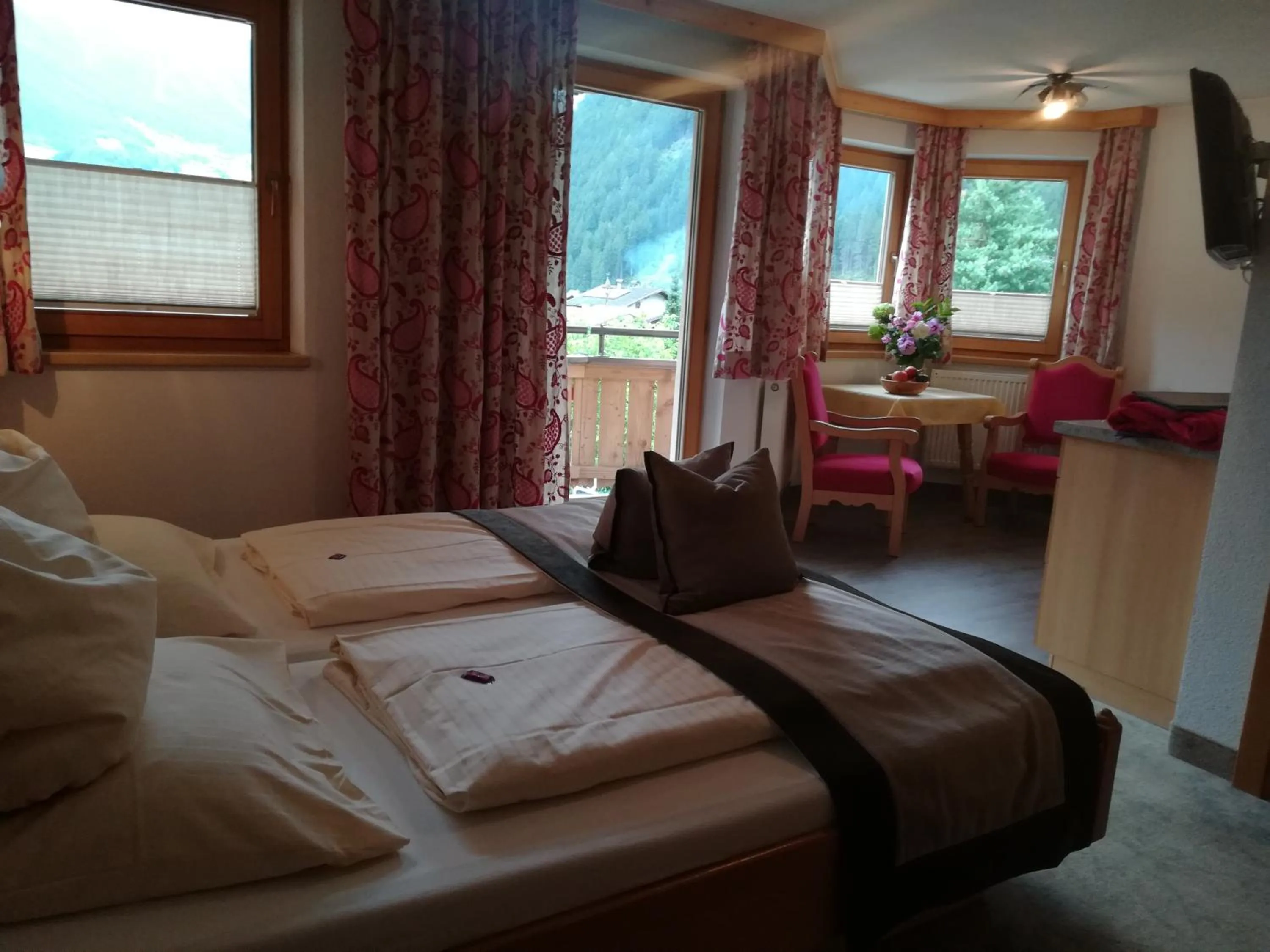 Bed in Apart Austria