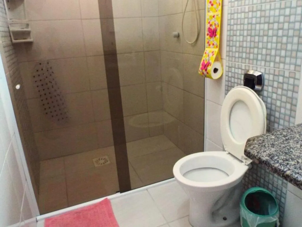 Shower in Pousada Executiva SolRiso Aeroporto Florianópolis