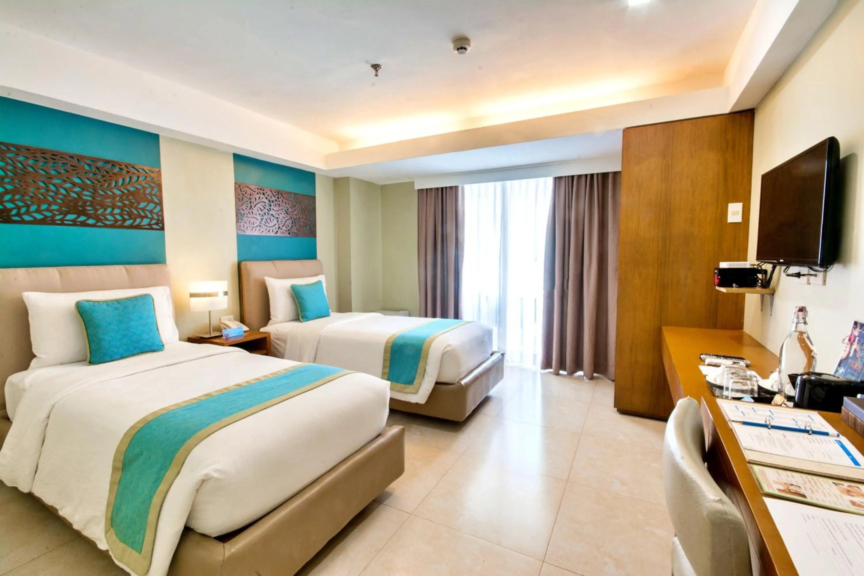 Property building, Bed in Boracay Haven Resort