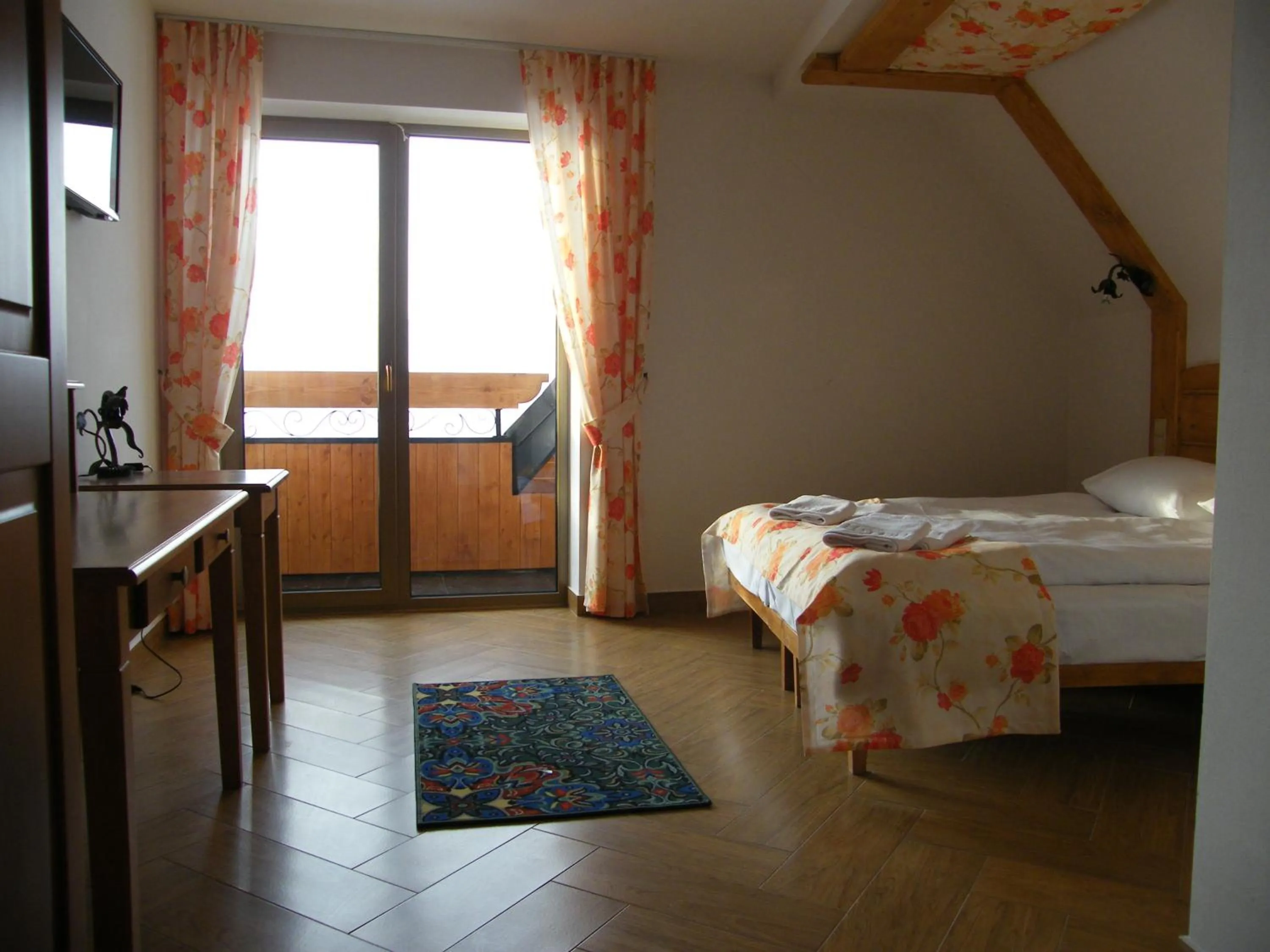 Photo of the whole room, Bed in Montenero Resort&Spa