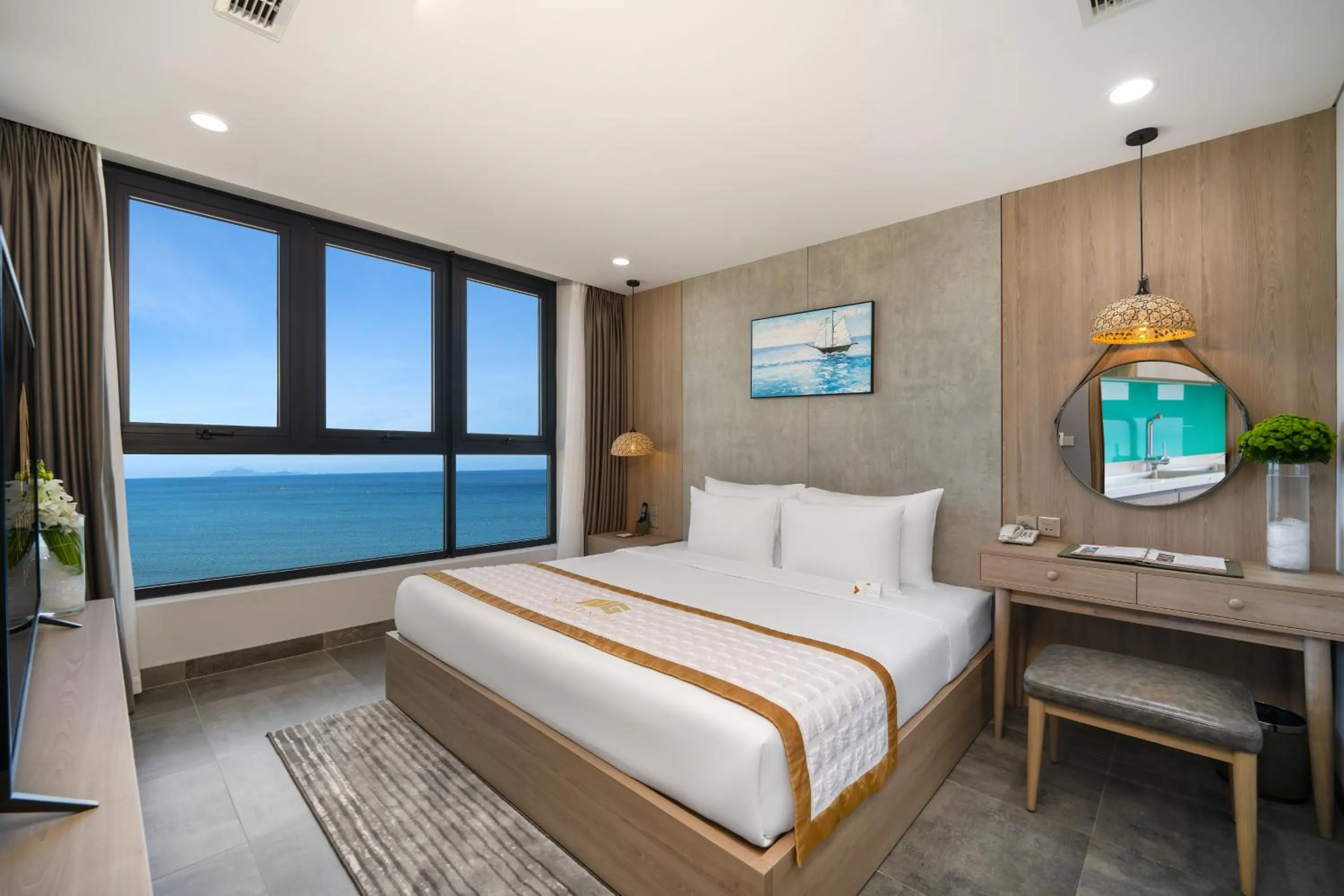 Bed in Nguyen Gia Hotel