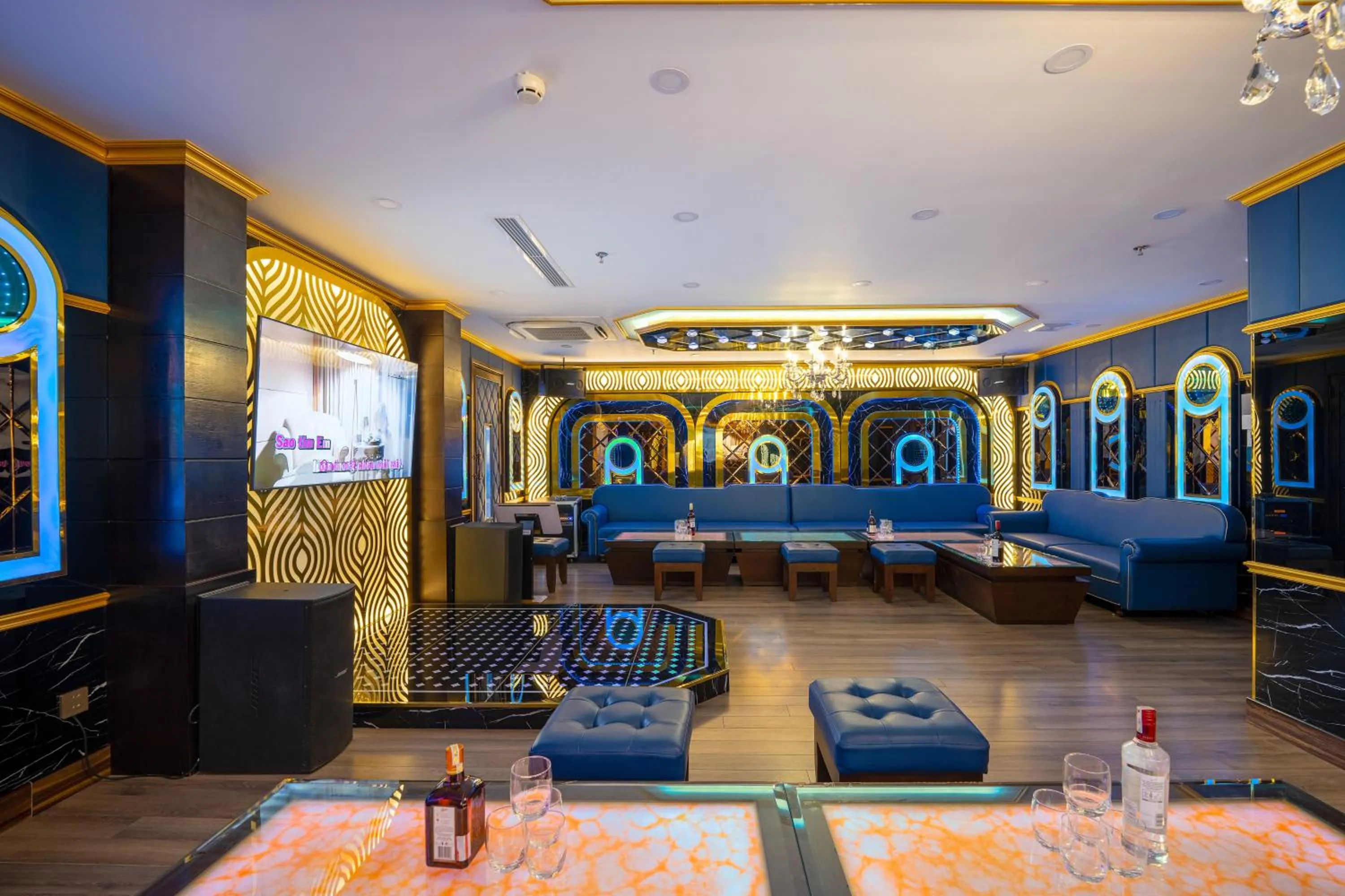 Property building in Nguyen Gia Hotel