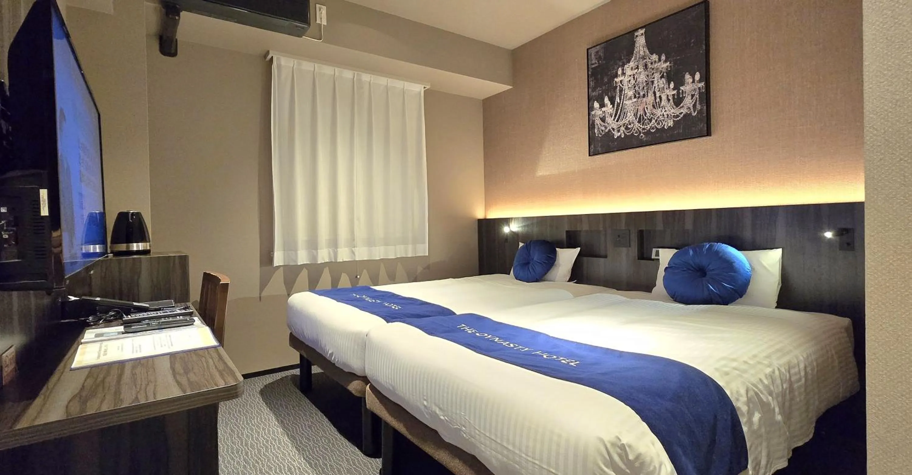 Bedroom, Bed in Dynasty Hotel & Resort Osaka