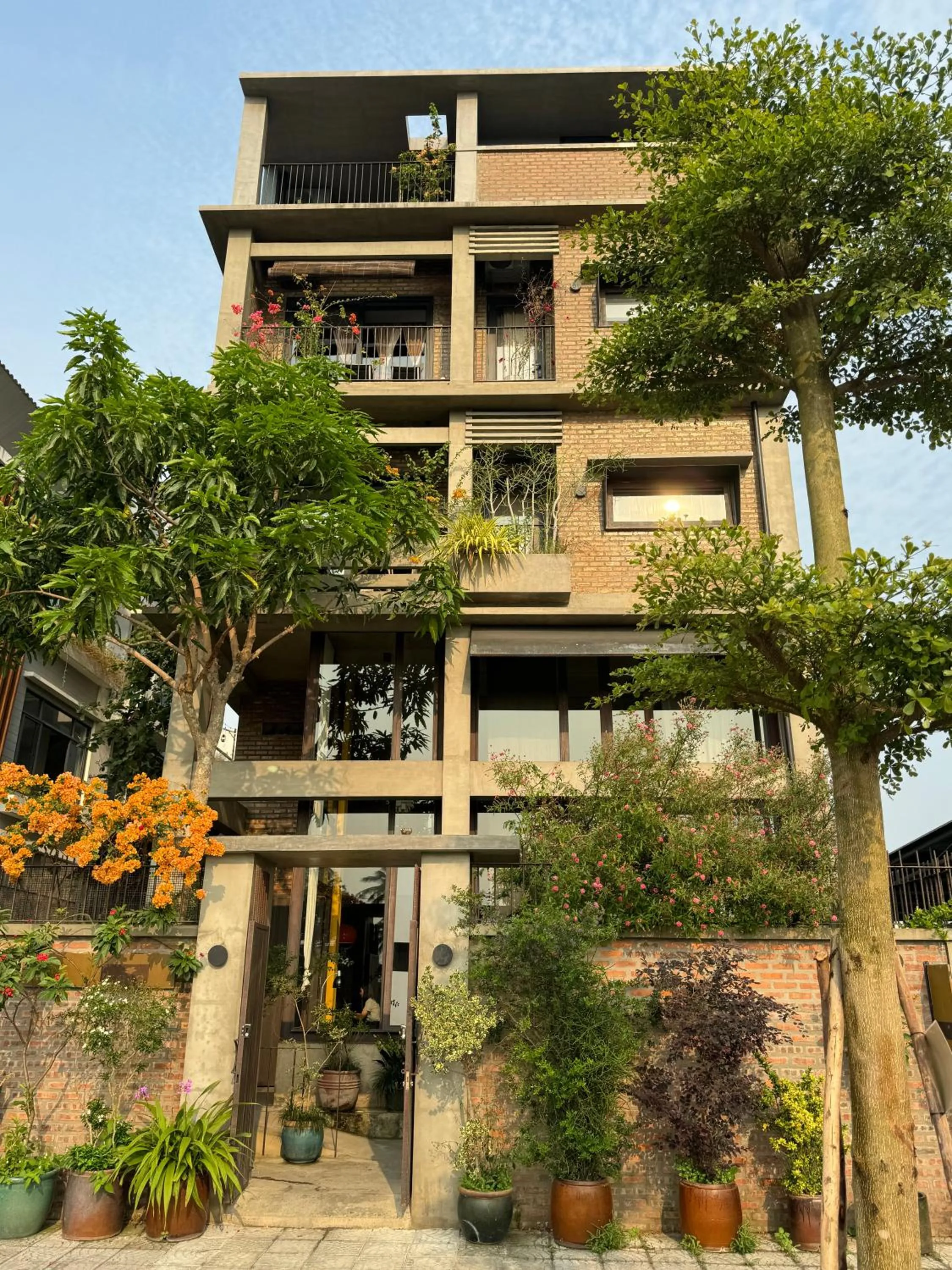 Property building in Kaia Gallery Hotel Hoi An