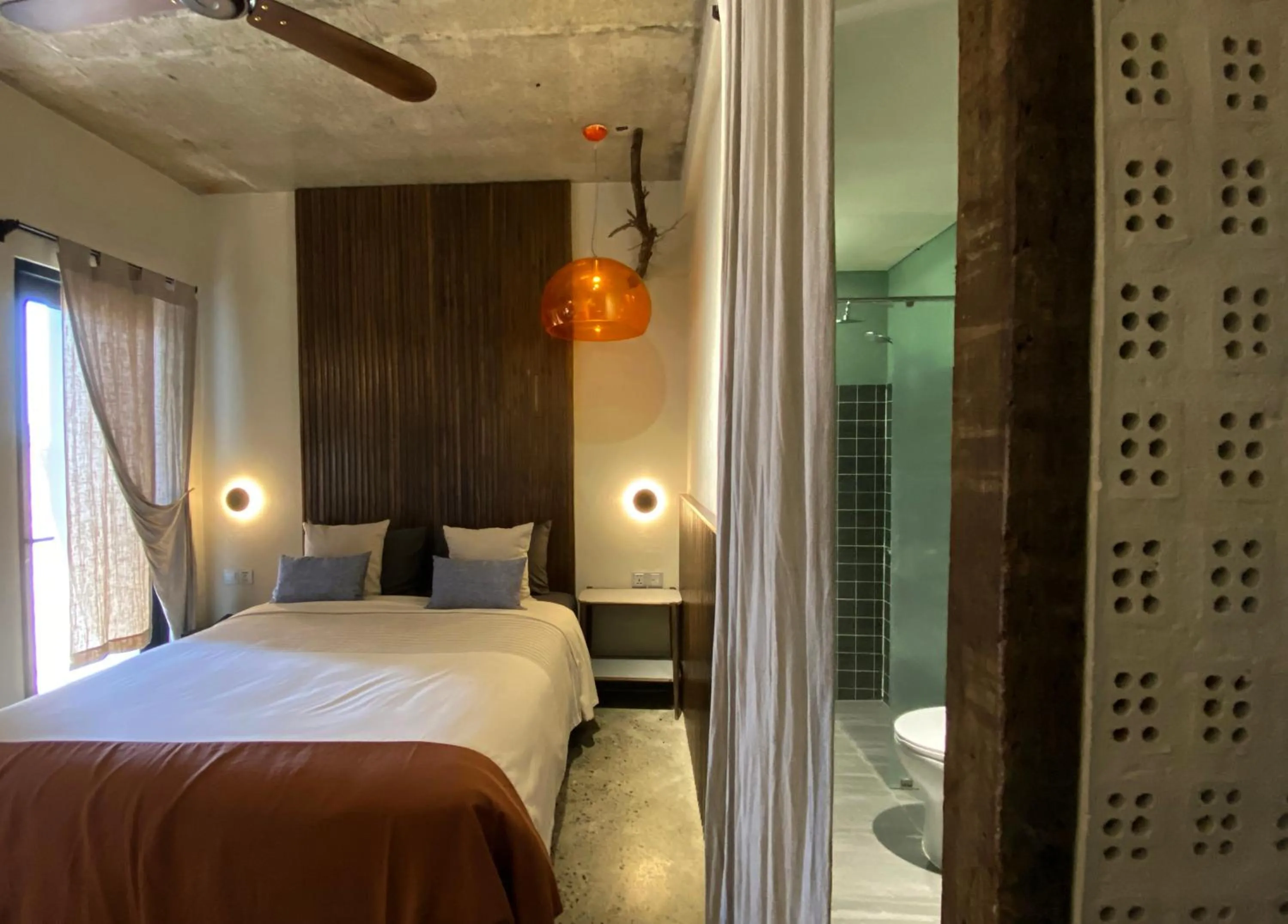 Bed in Kaia Gallery Hotel Hoi An