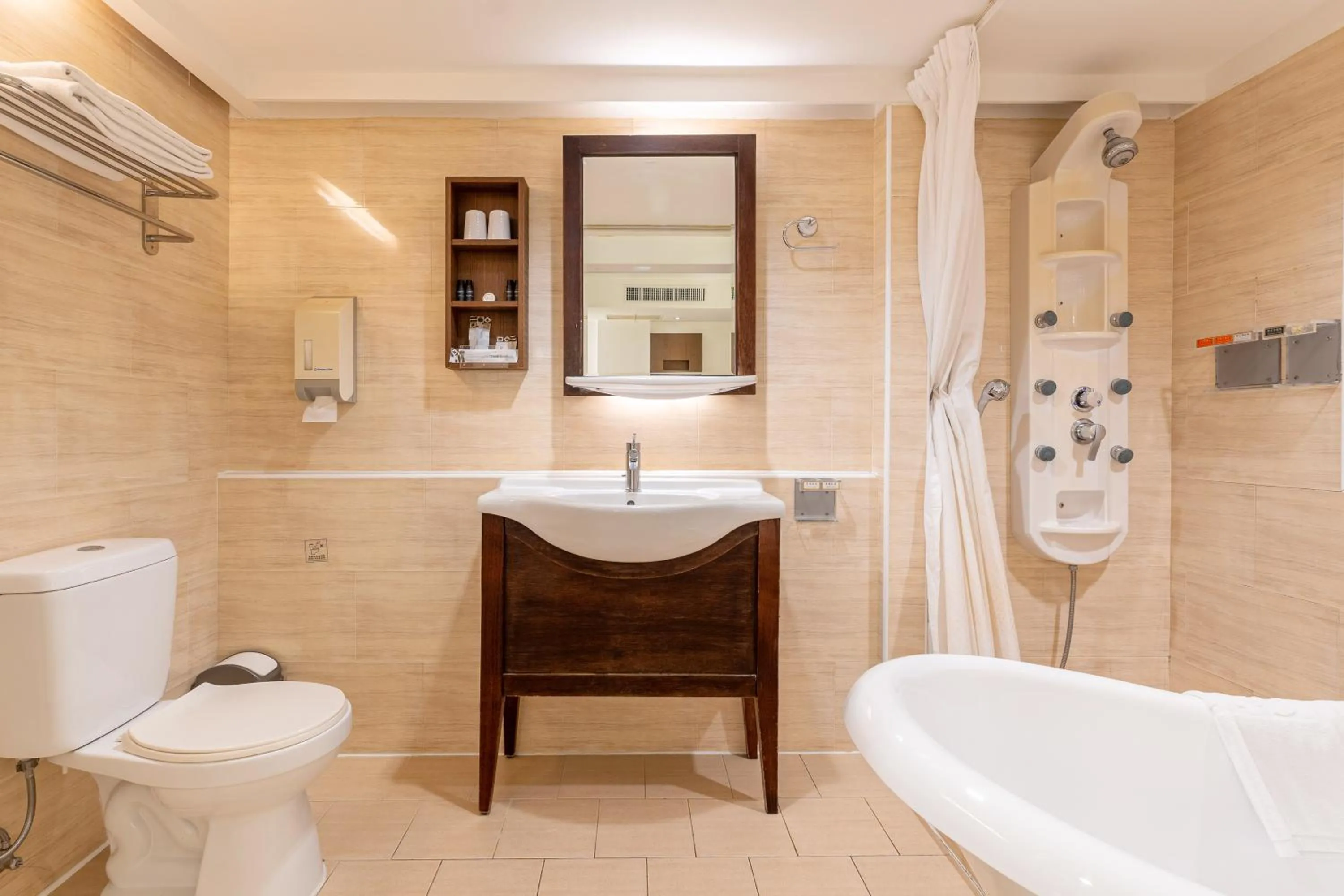 Bathroom in Guide Hotel Kaohsiung Shinkuchan