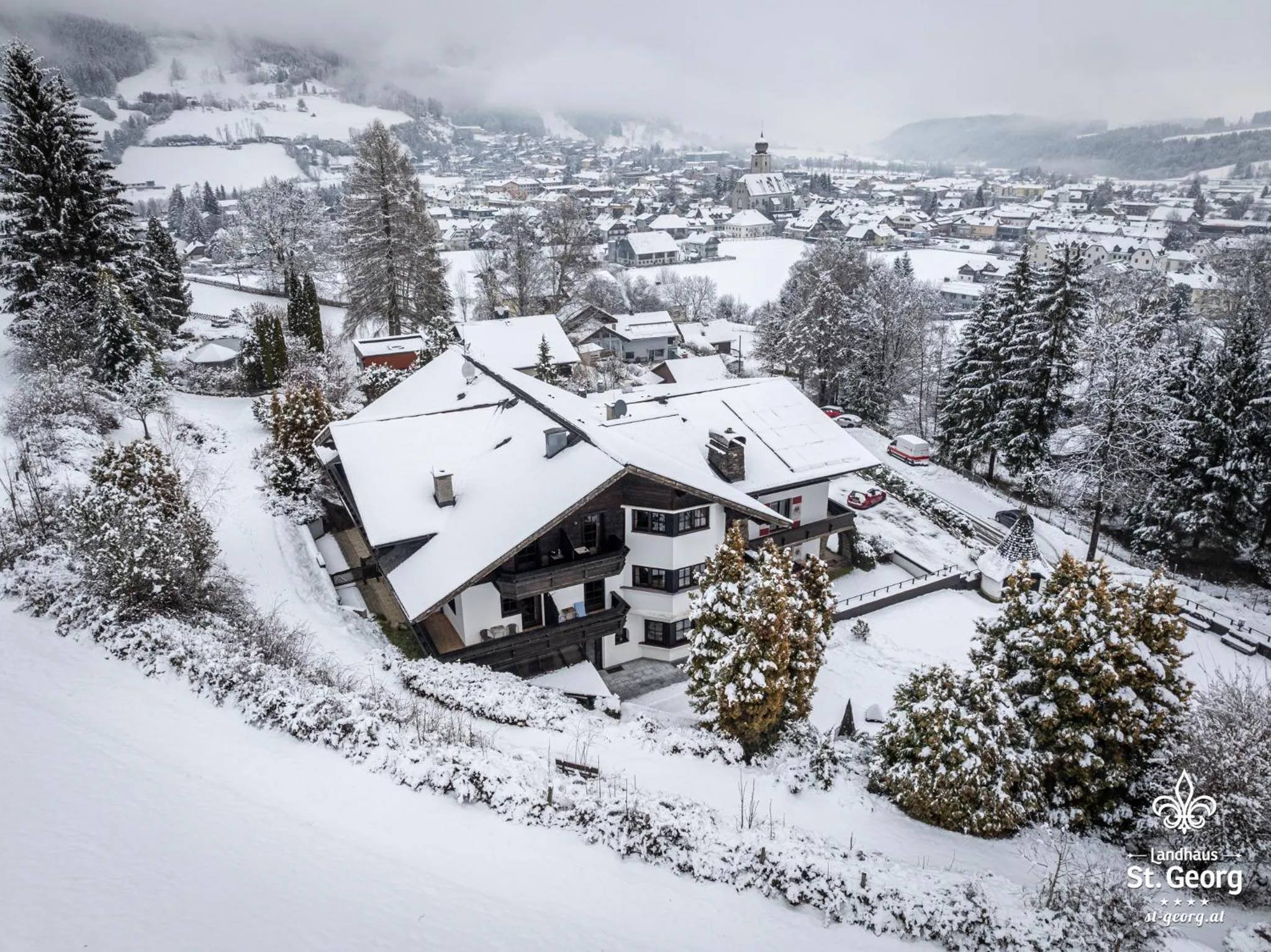 Property building in Landhaus St. Georg