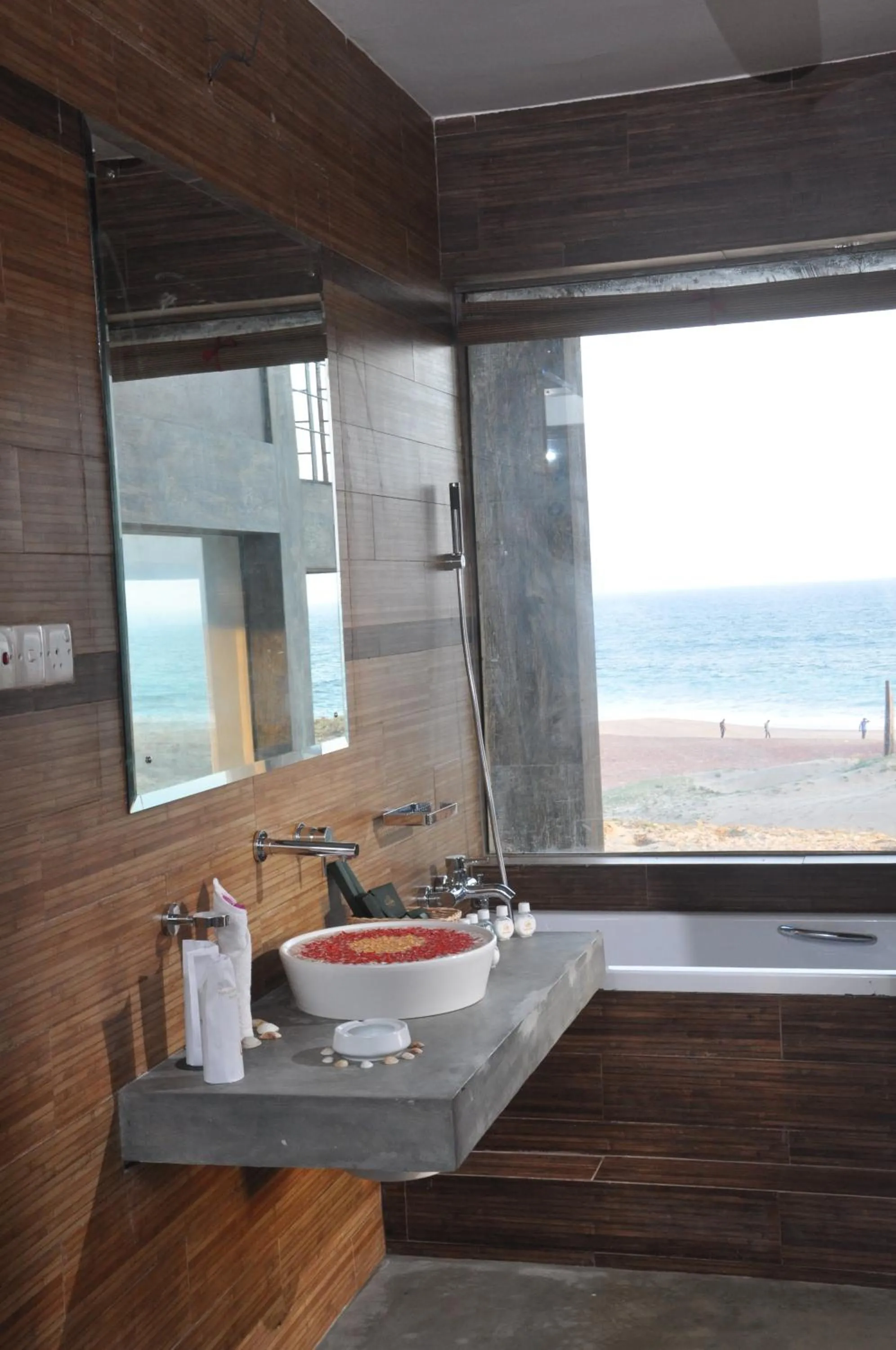 Bathroom in Laya Safari Resorts & Spa
