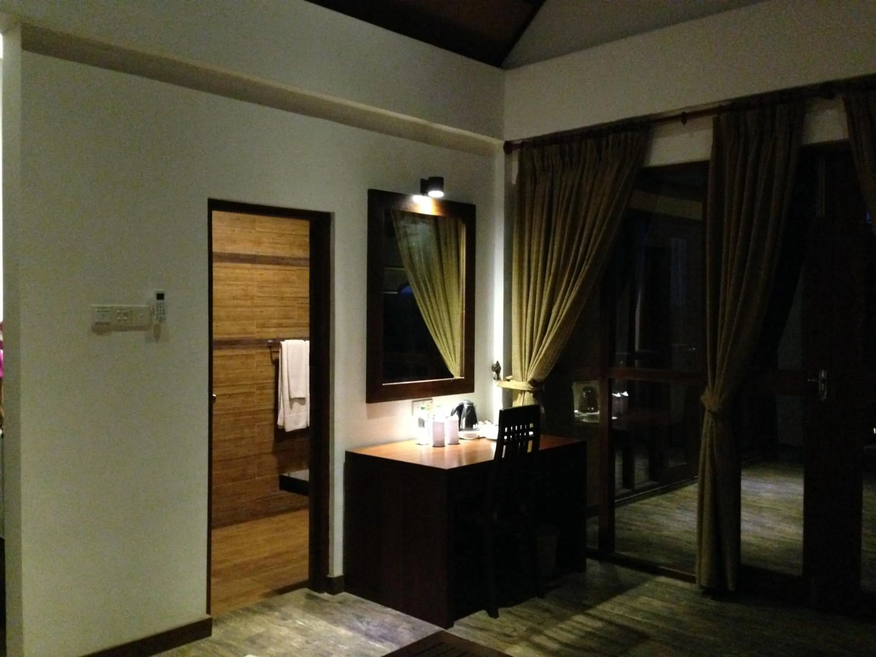 Decorative detail, Bed in Laya Safari Resorts & Spa