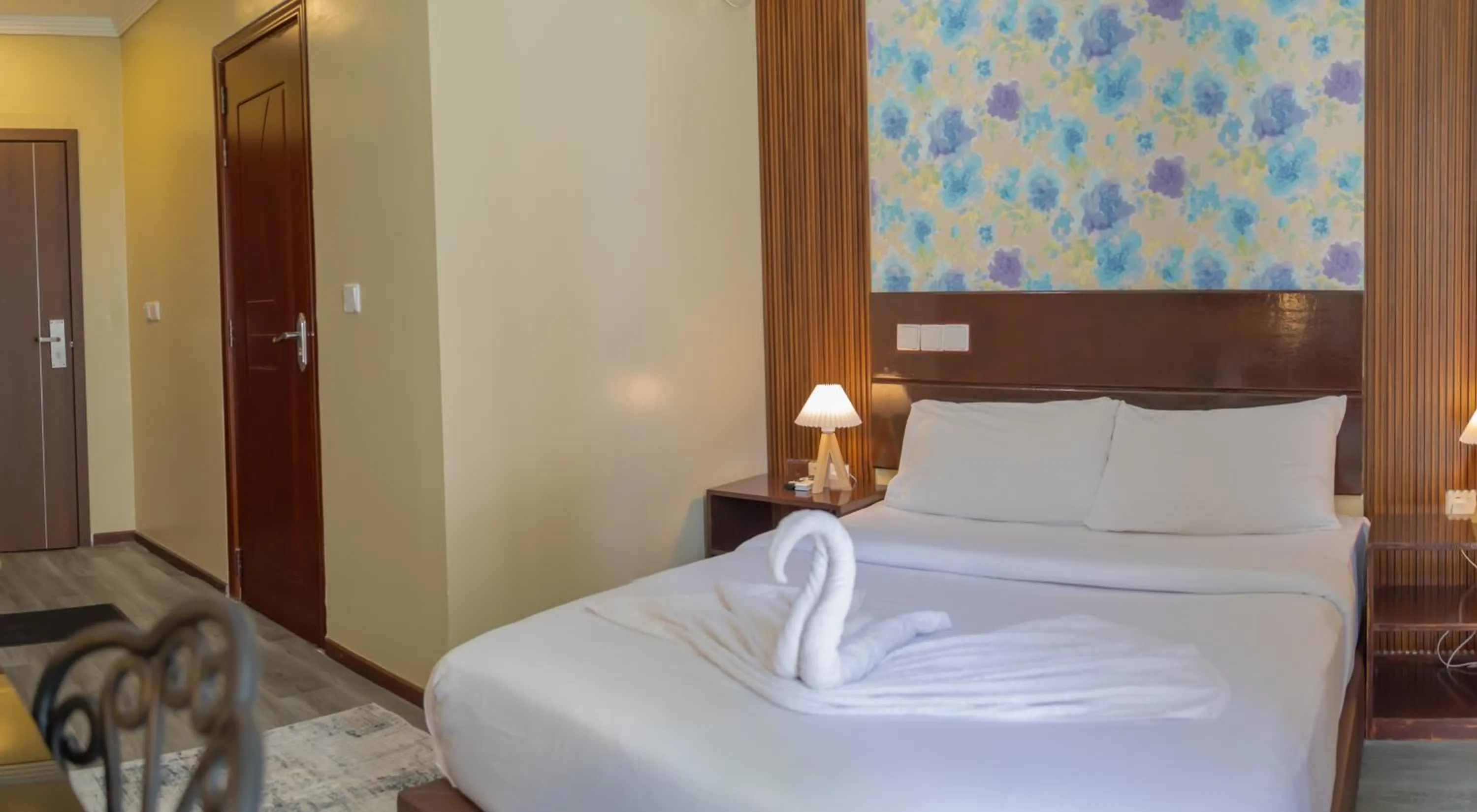 Bed in WhiteShell Island Hotel & Spa