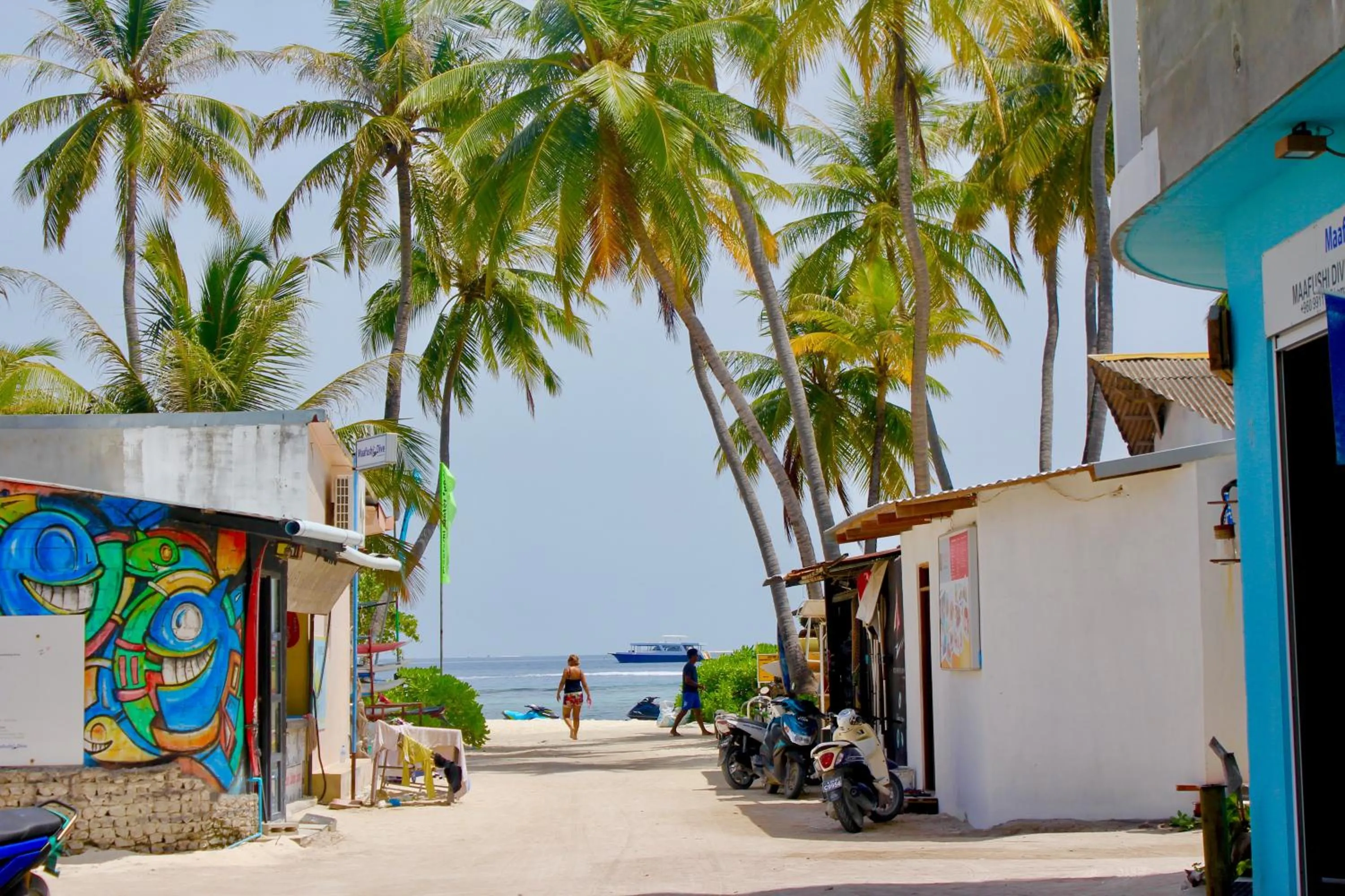 Property building in WhiteShell Island Hotel & Spa