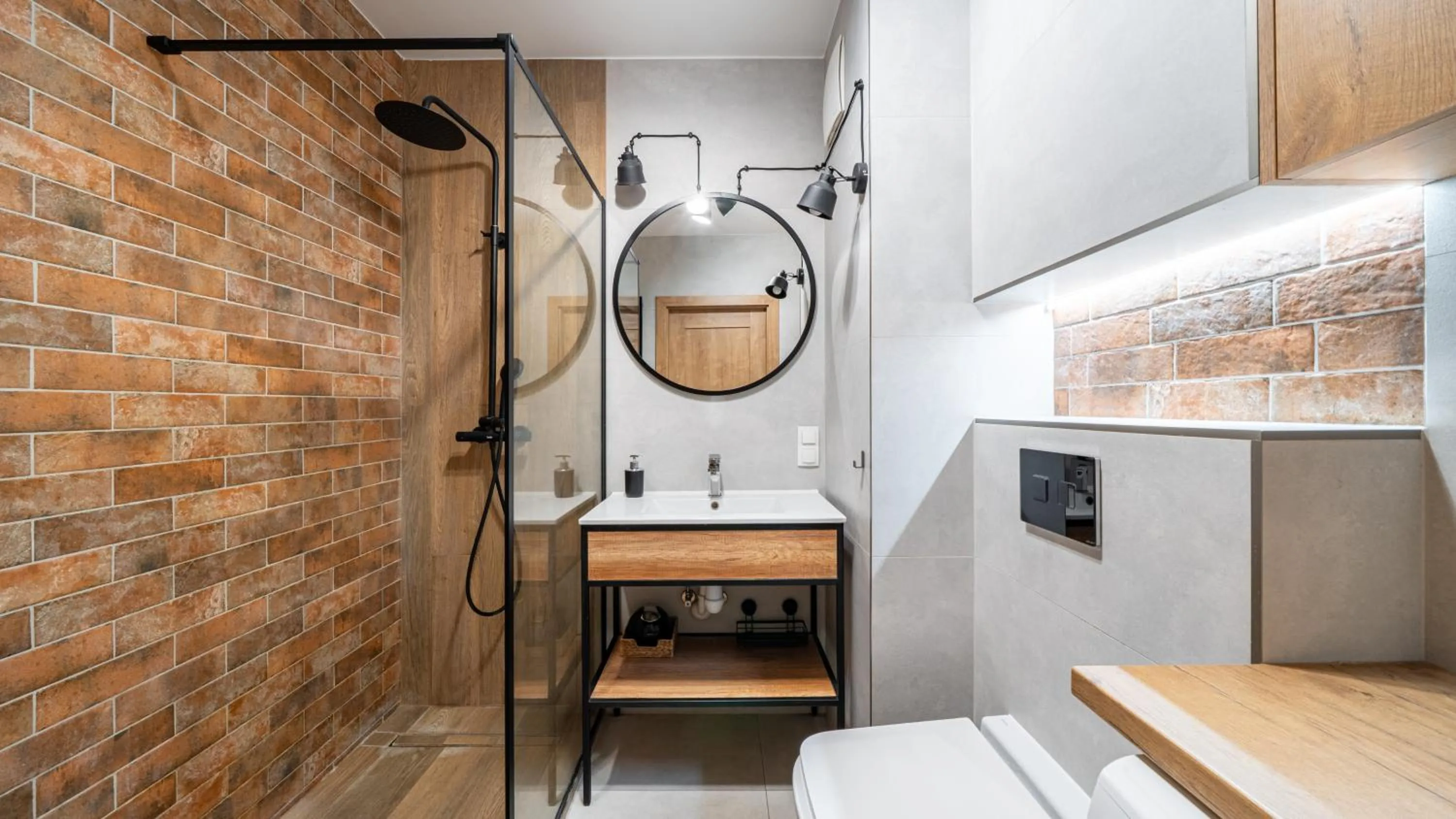 Shower in Nadmotławie z sauną, Sun & Snow