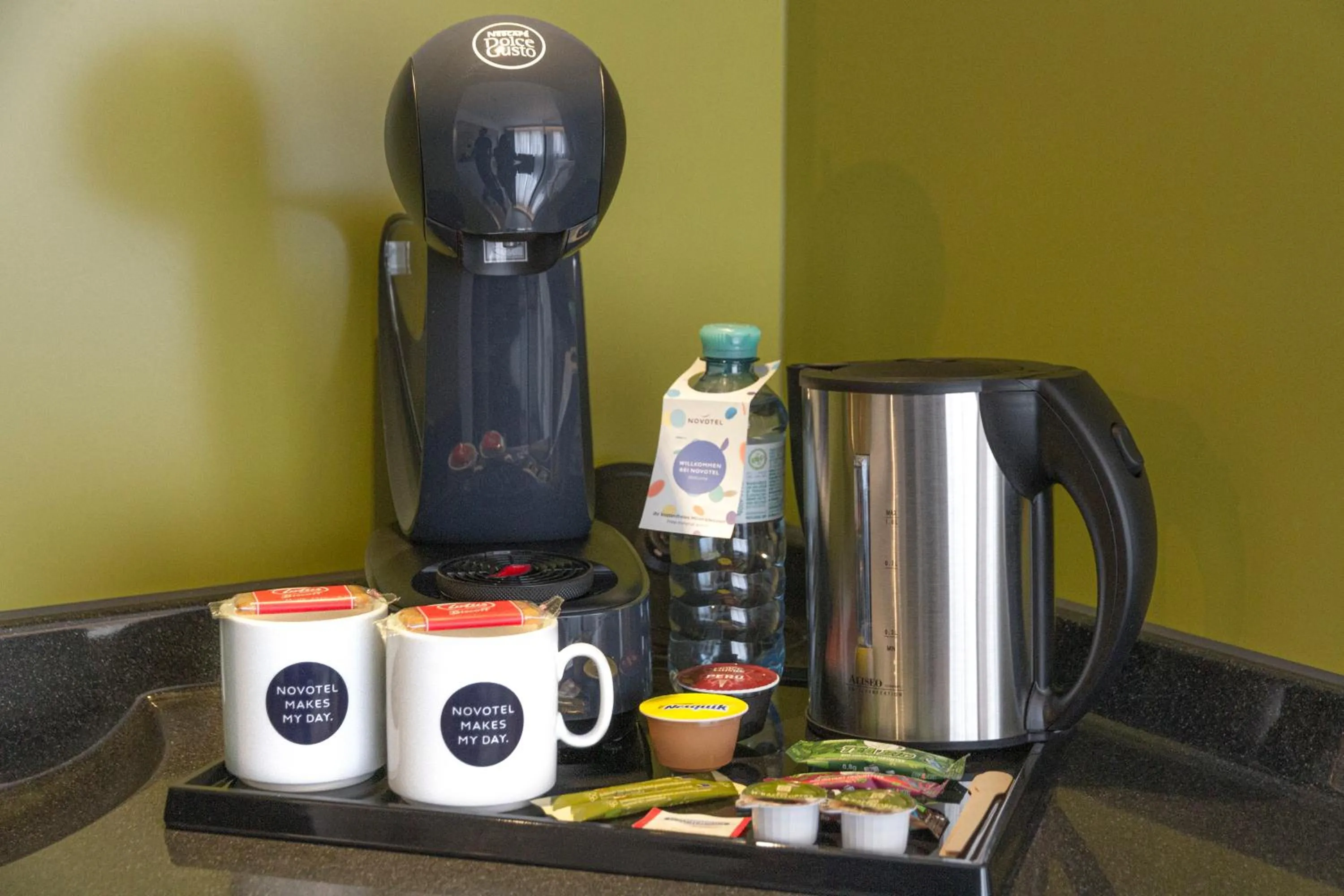 Coffee/tea facilities in Novotel Suites Wien City Donau