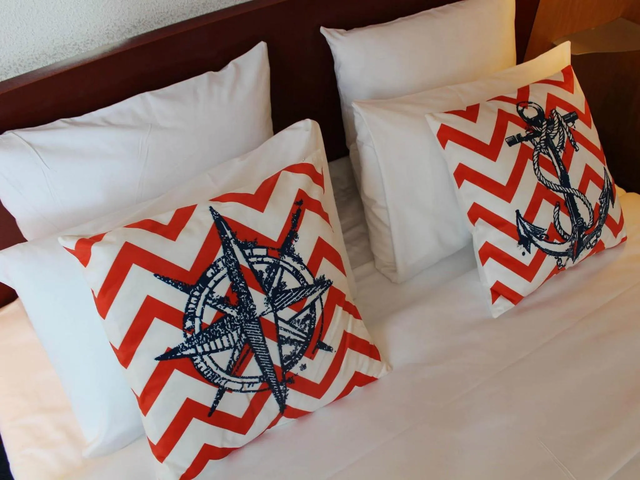 Bedroom, Bed in Novotel Suites Wien City Donau