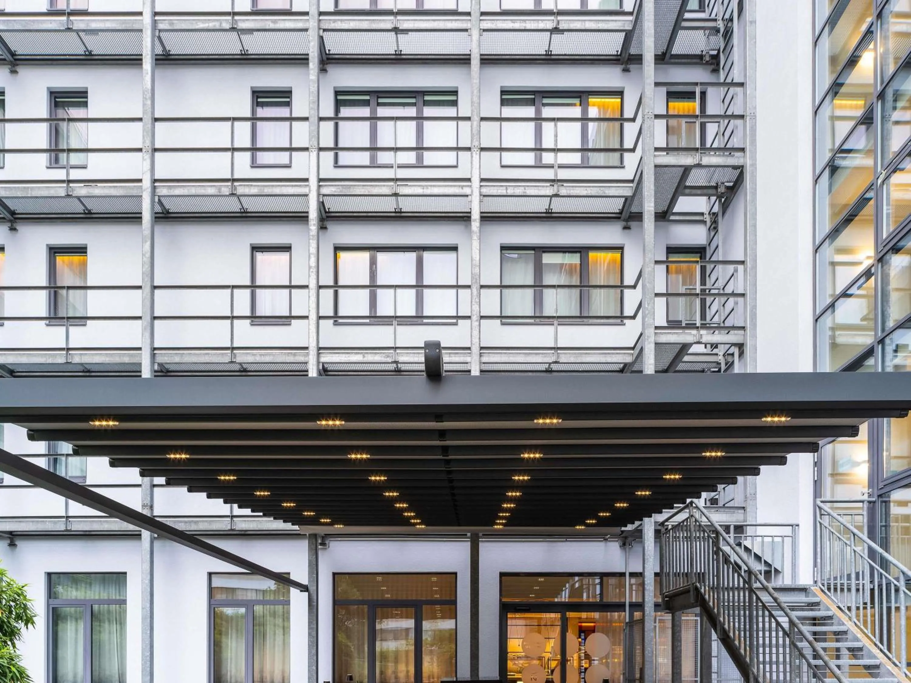 Property building in Novotel Suites Wien City Donau