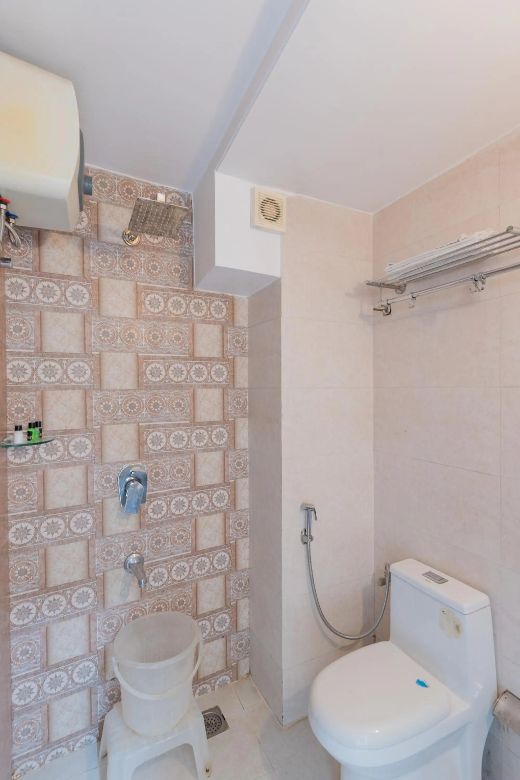 Bathroom in Hotel Krishna by KeyMagics