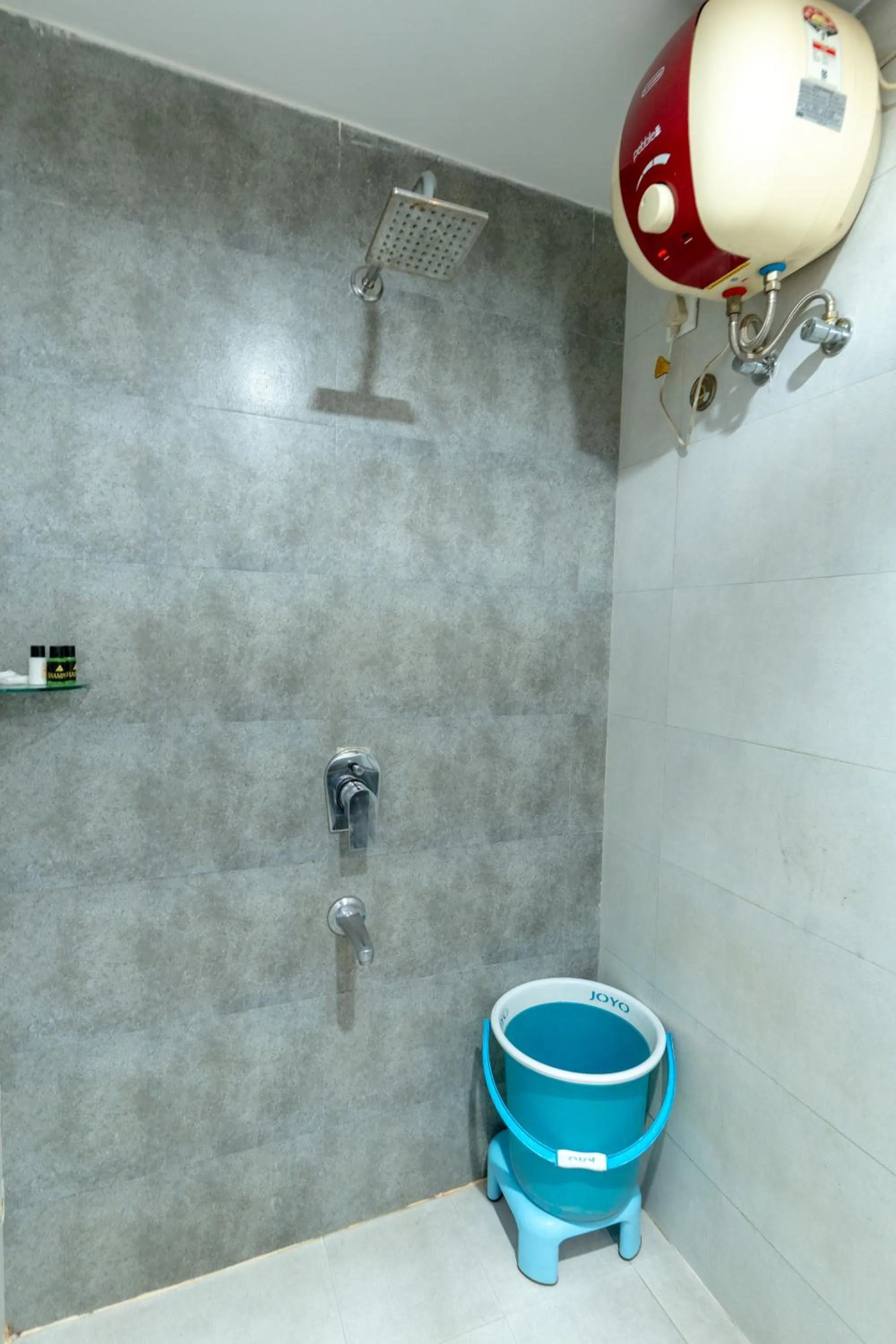 Shower in Hotel Krishna by KeyMagics