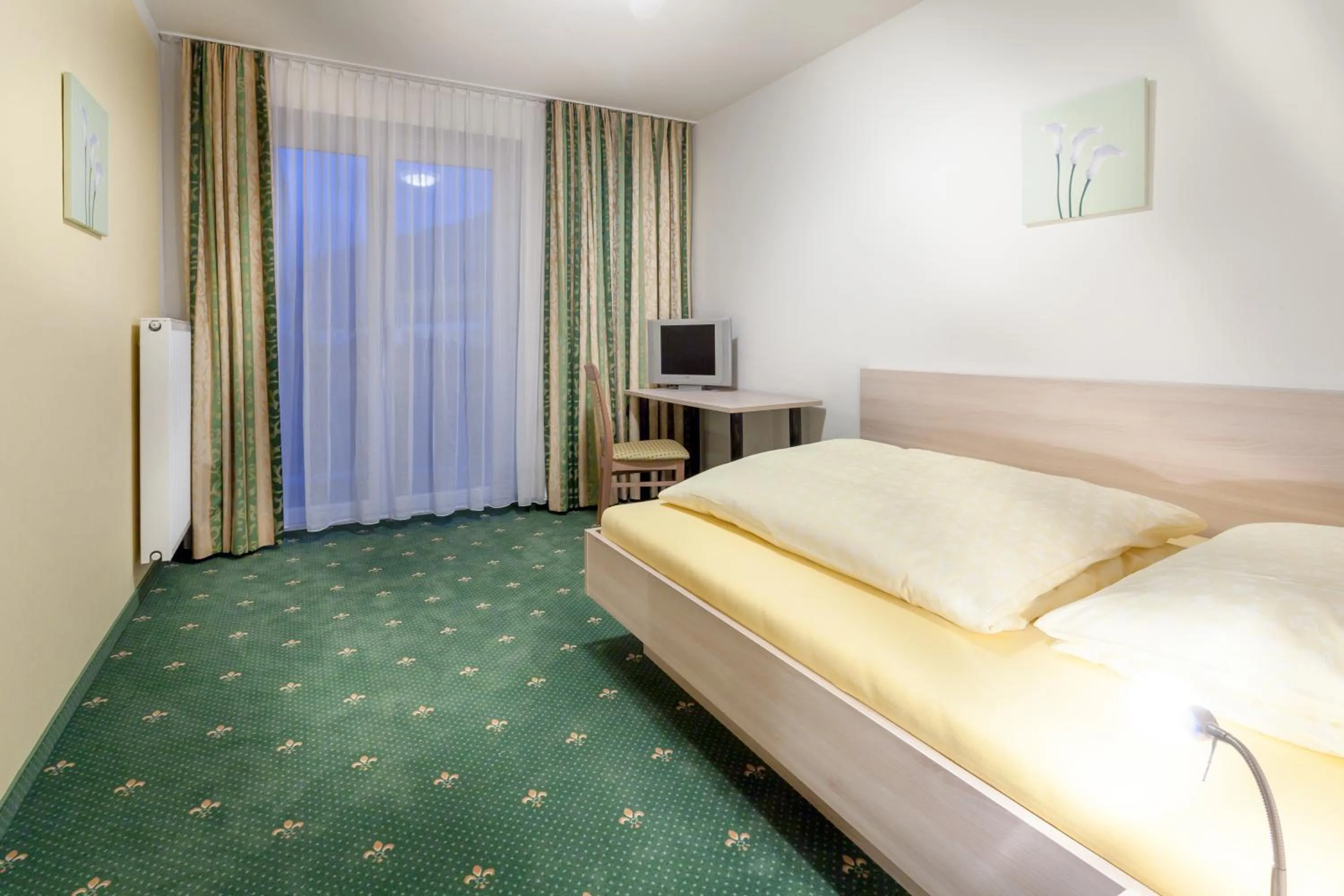 Decorative detail, Bed in Pension Gstrein