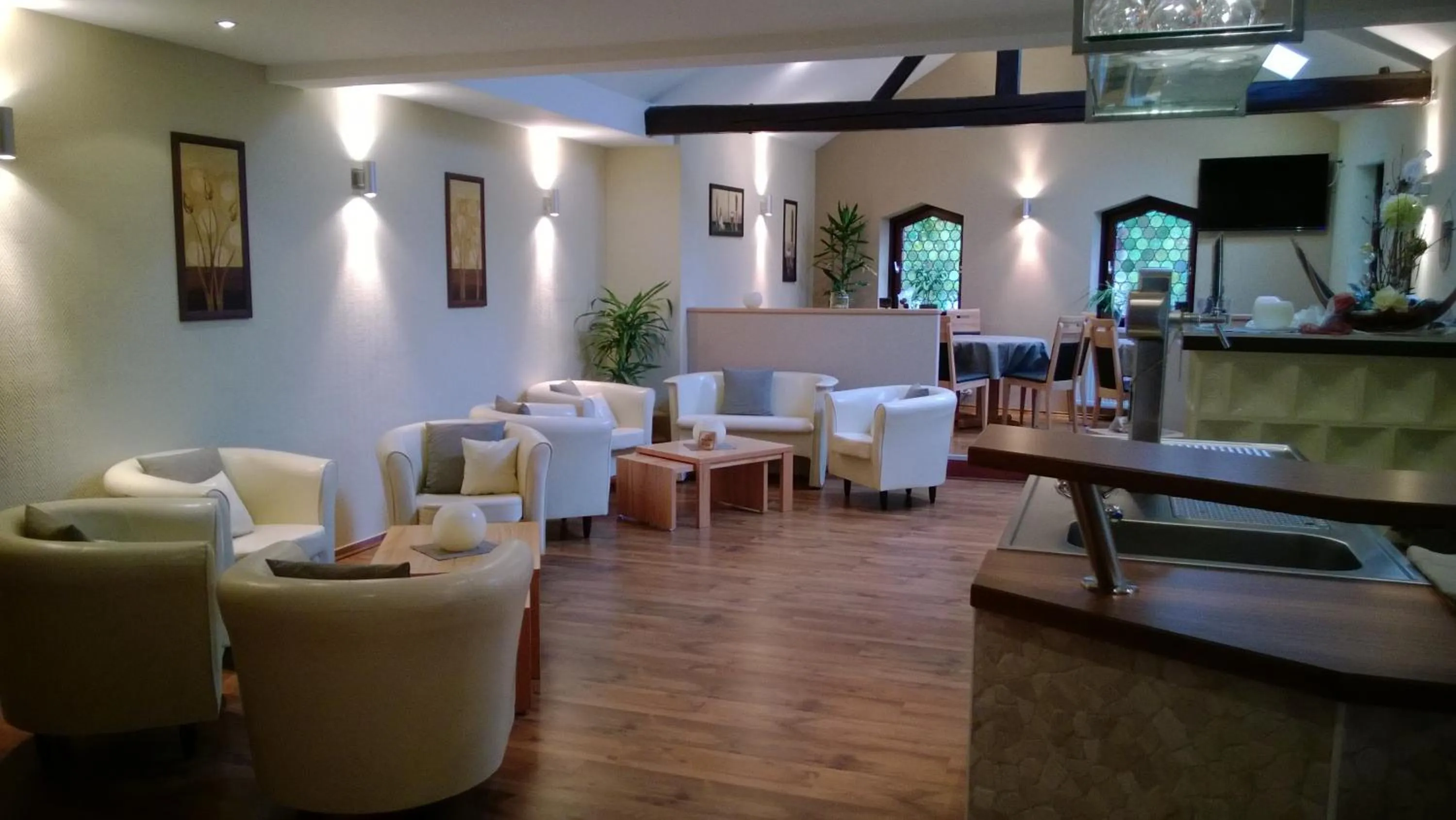 Restaurant/places to eat in Landhotel Vierjahreszeiten