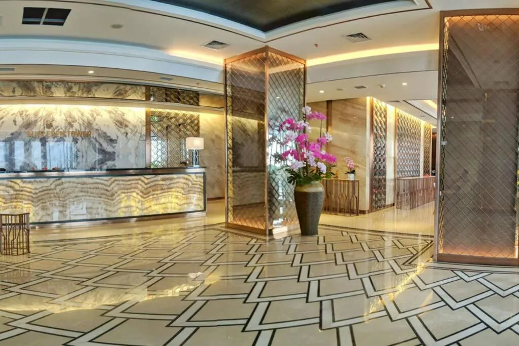 lovina 1115 at Pollux Meisterstadt