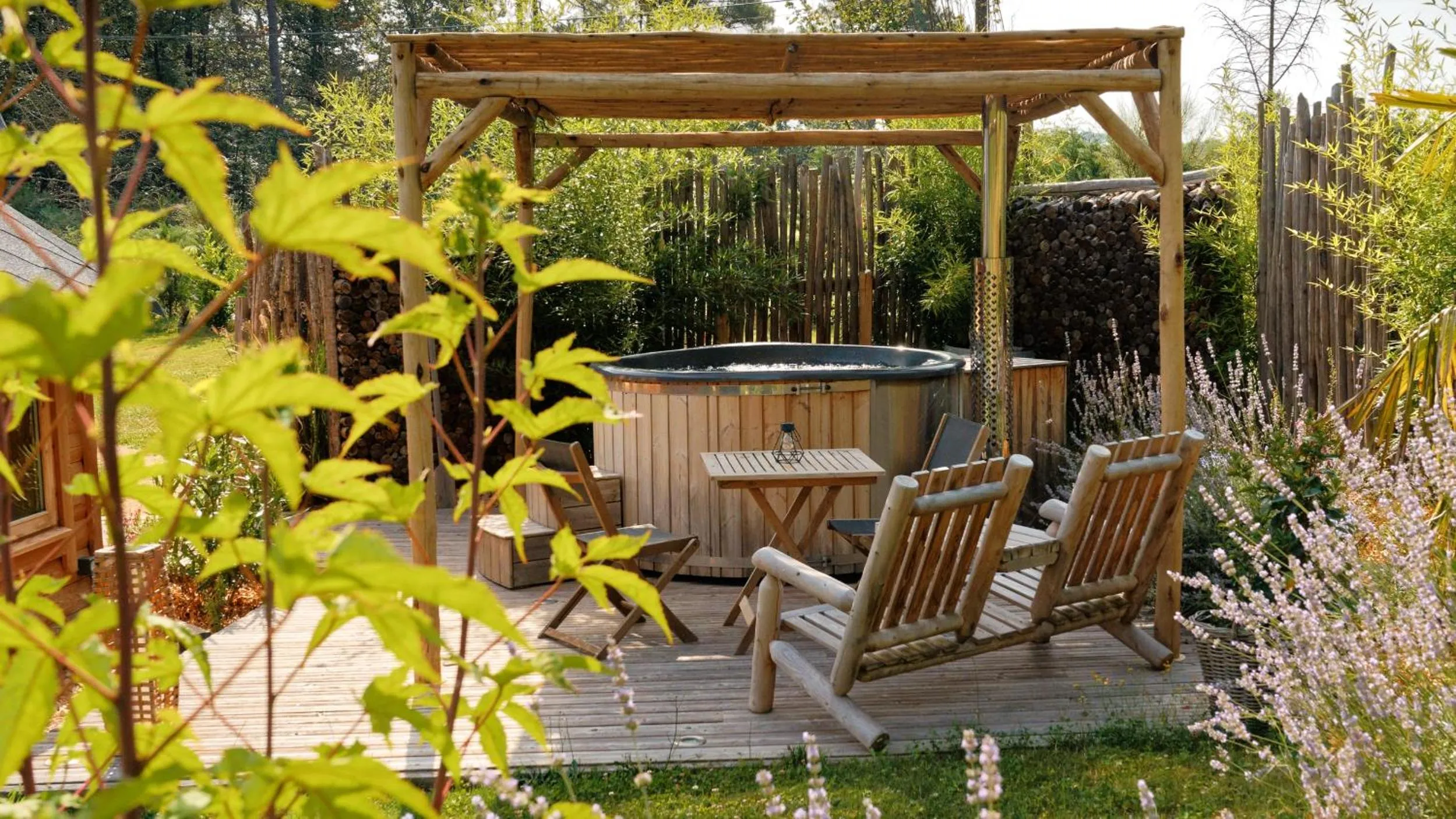 Spa and wellness centre/facilities in Cabane Spa belle étoile