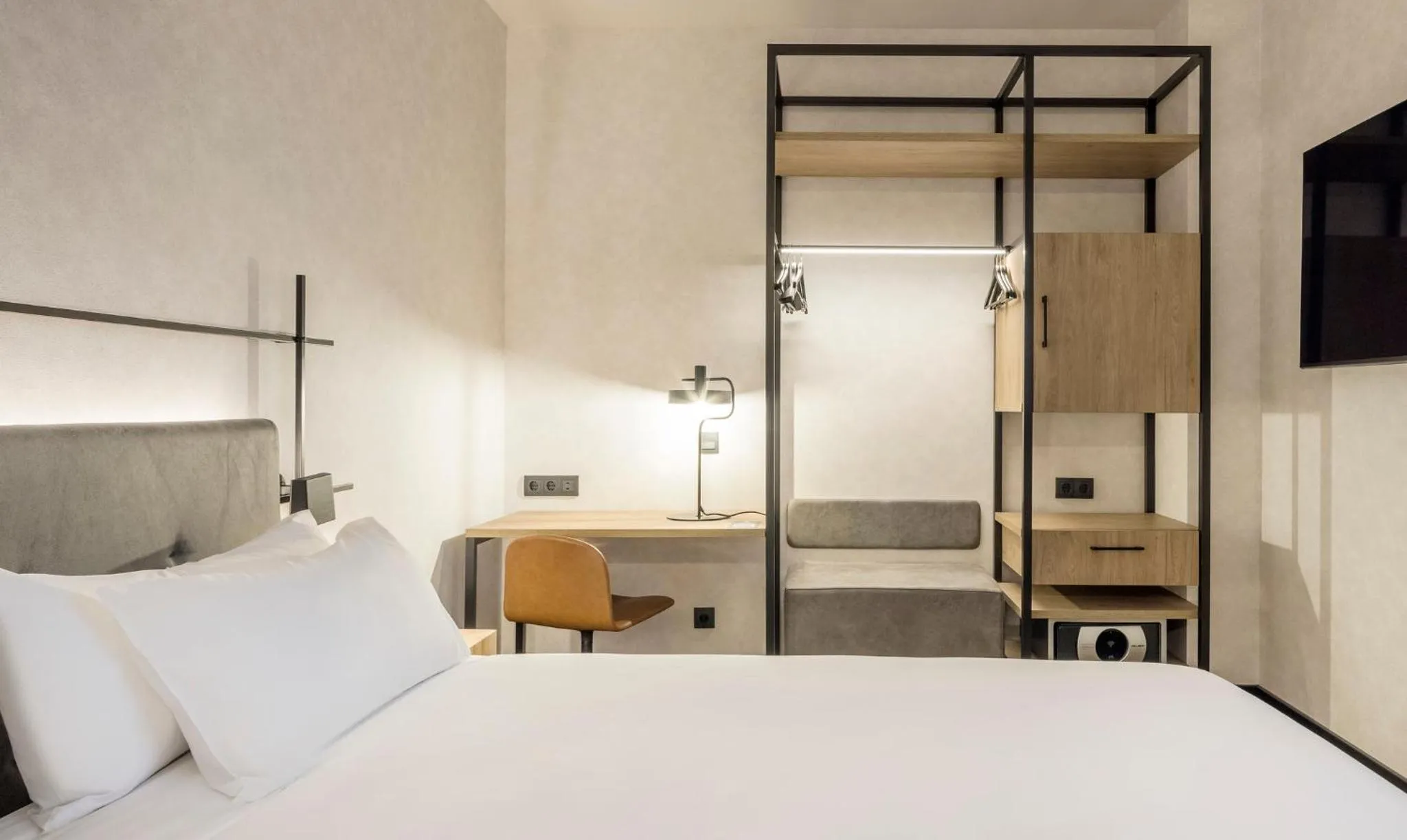 Bed in Hotel Ilunion San Mamés