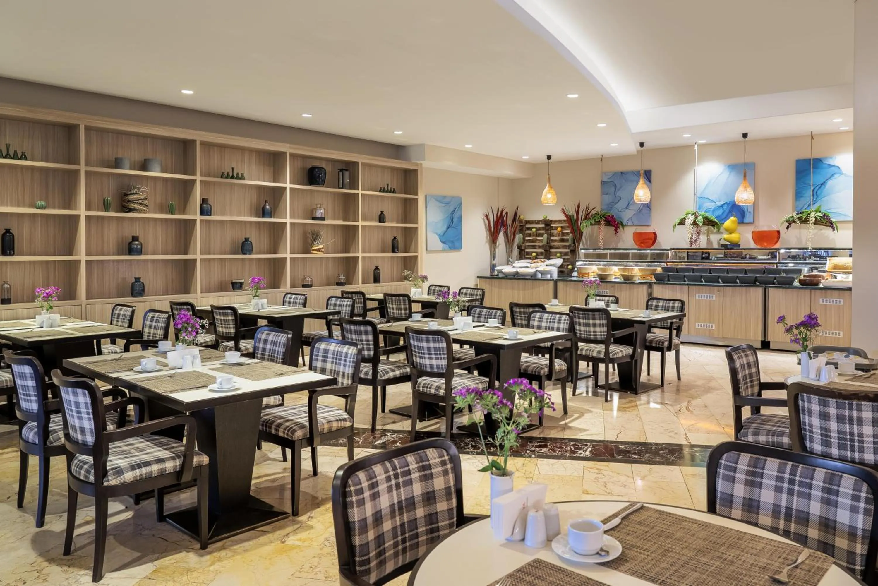 Restaurant/places to eat in Kaya Side