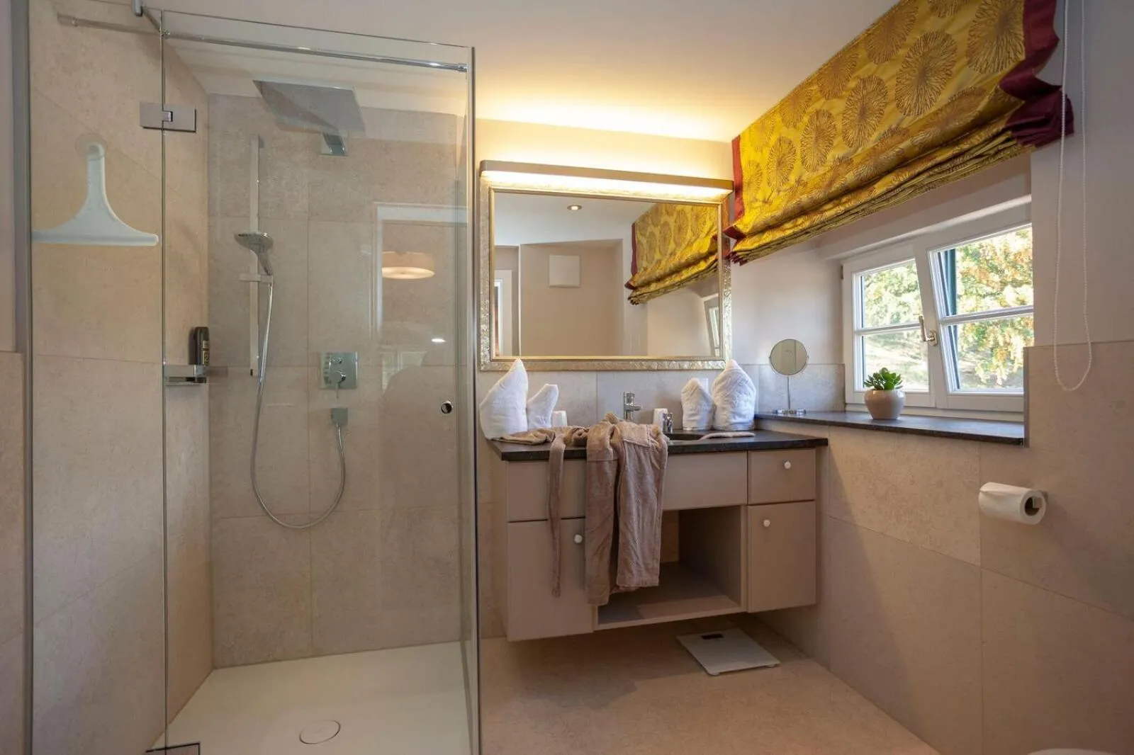 Bathroom in Landhotel Wachau - Hotel Garni