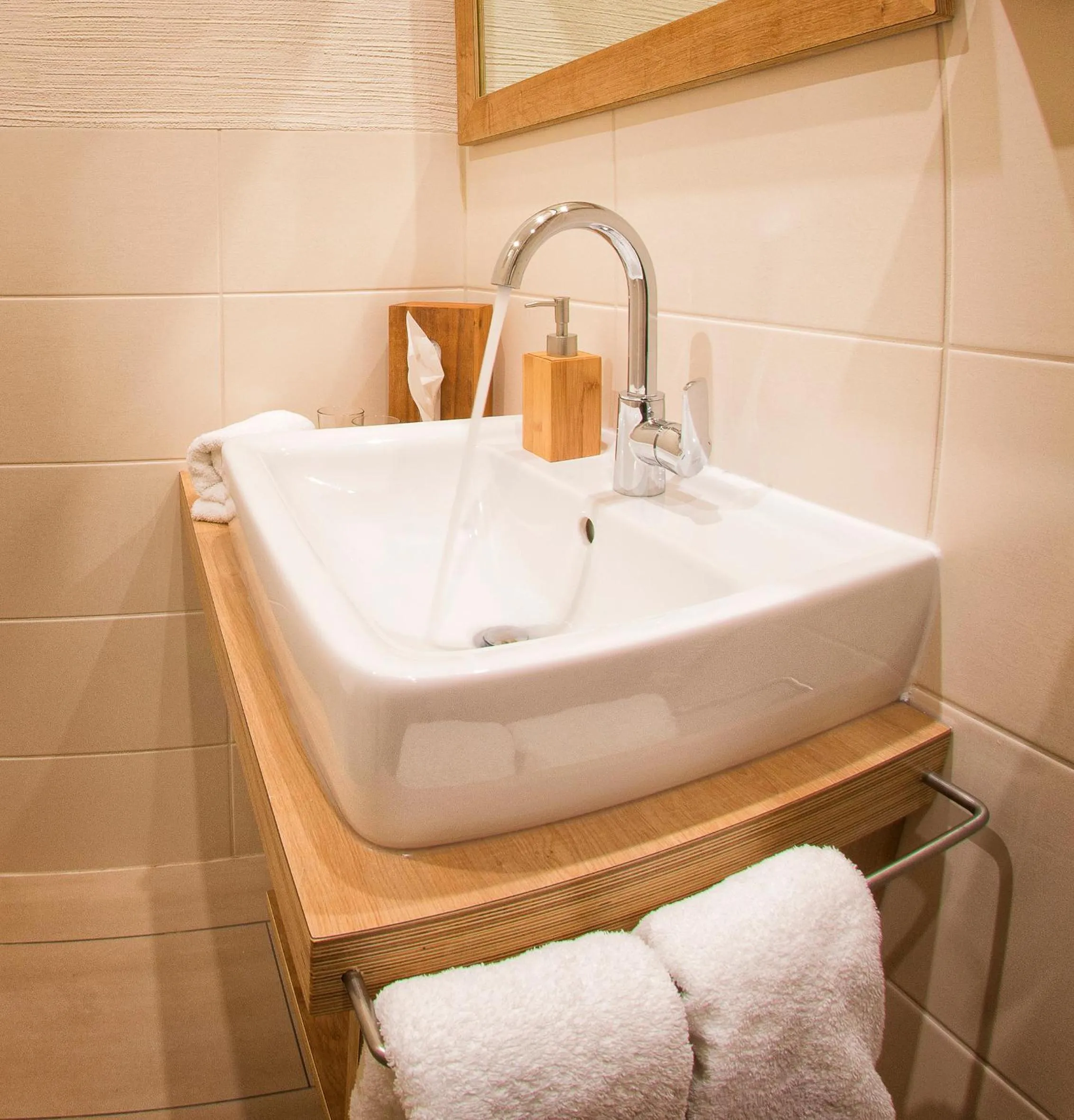 Shower in Genusshotel "Zum Wendl"